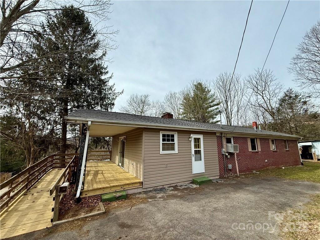 365 Ollis Road - Photo 3