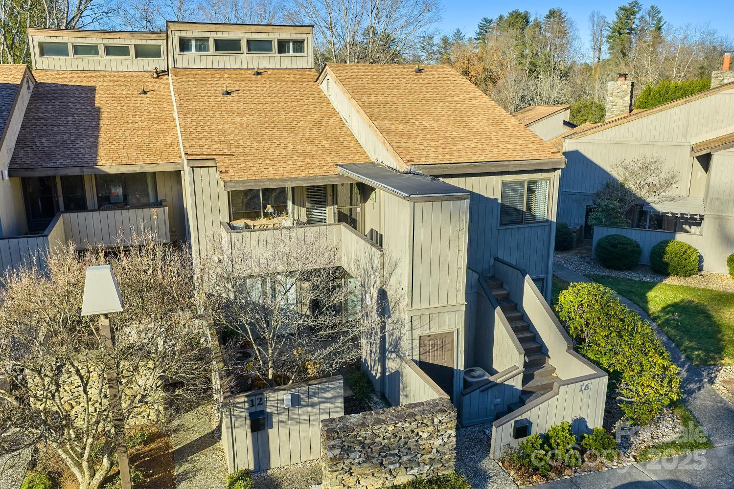 16 Lakemoor Lane - Photo 32