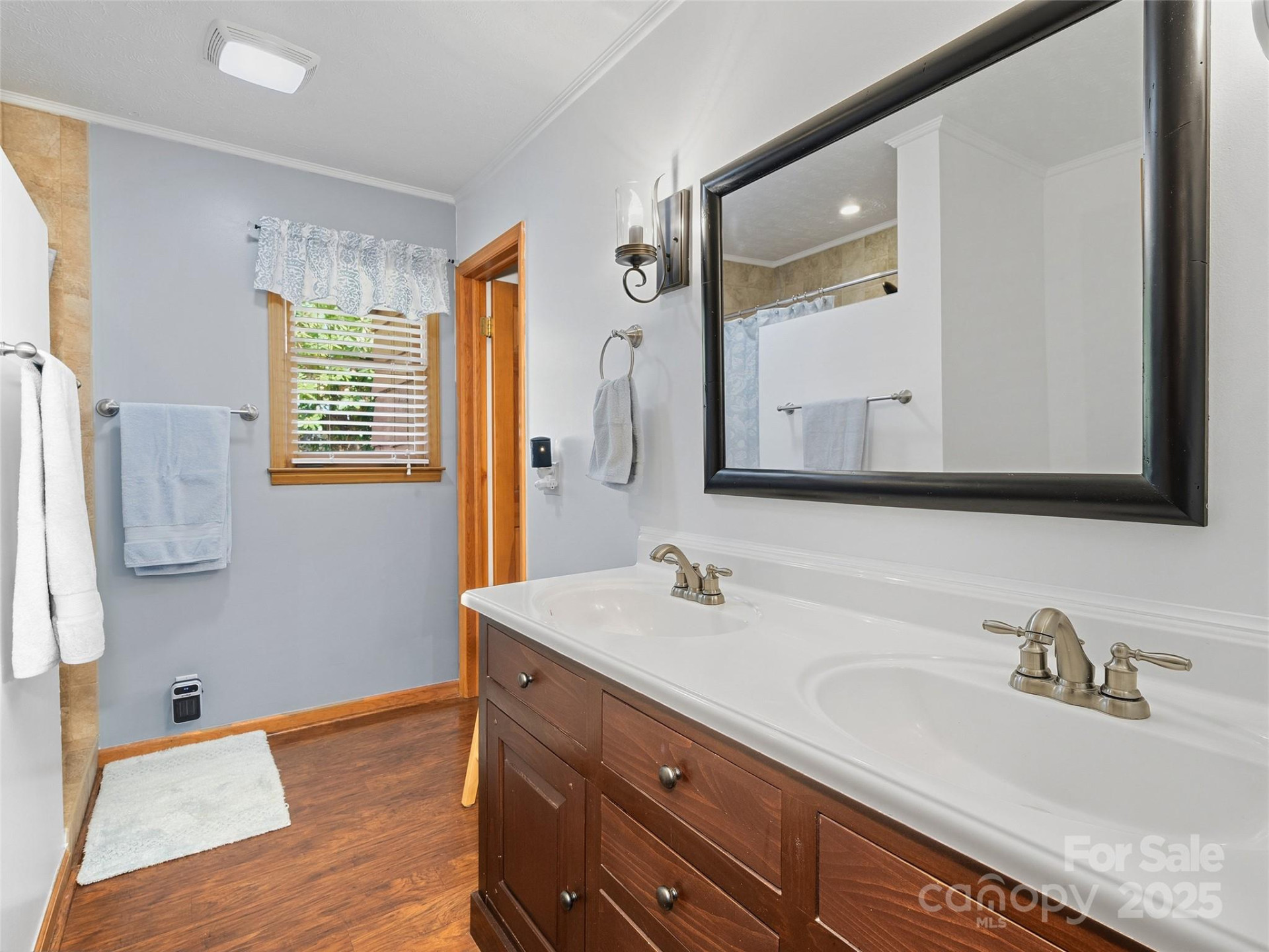 790 Country Club Drive - Photo 23