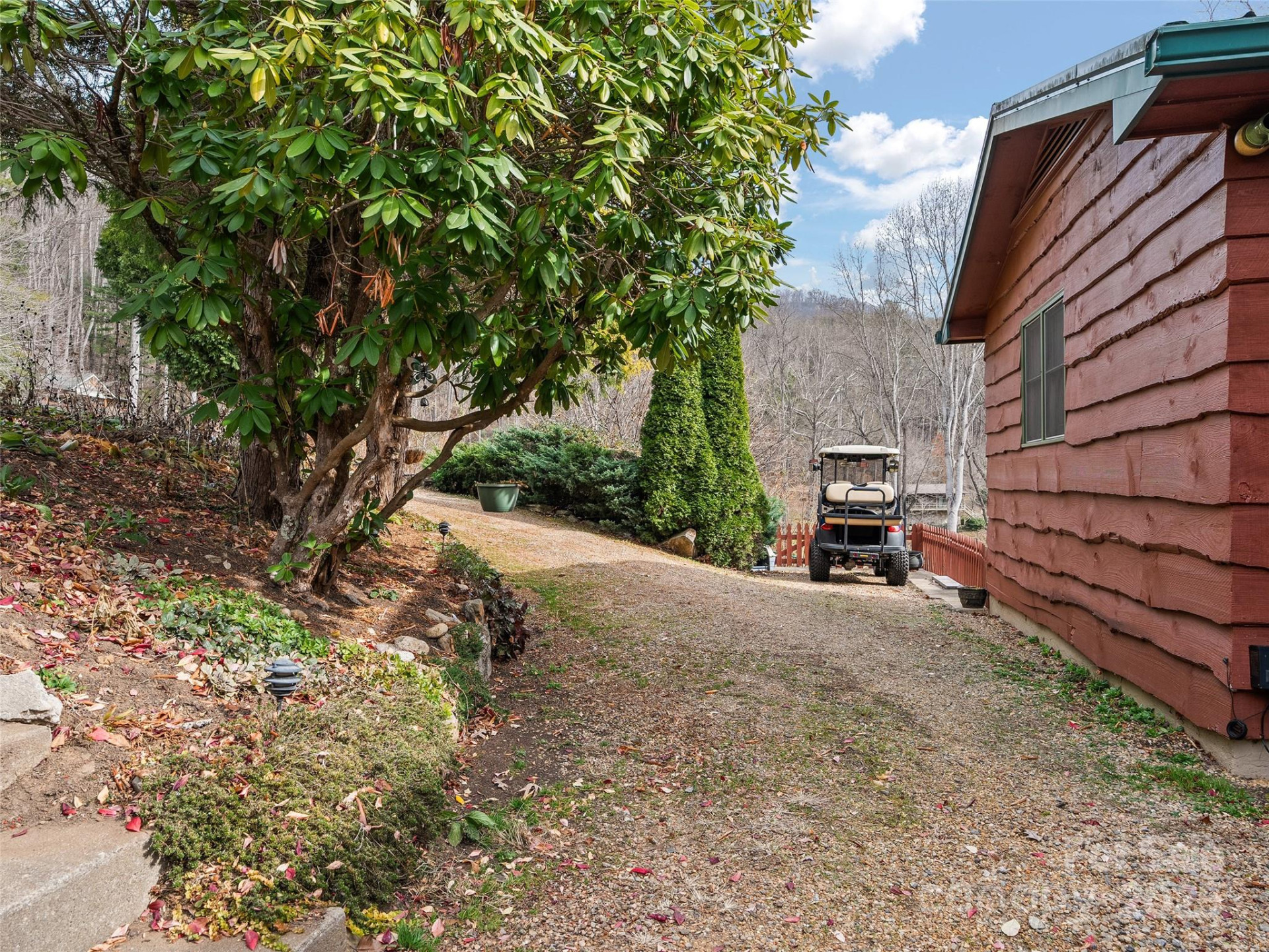 790 Country Club Drive - Photo 4