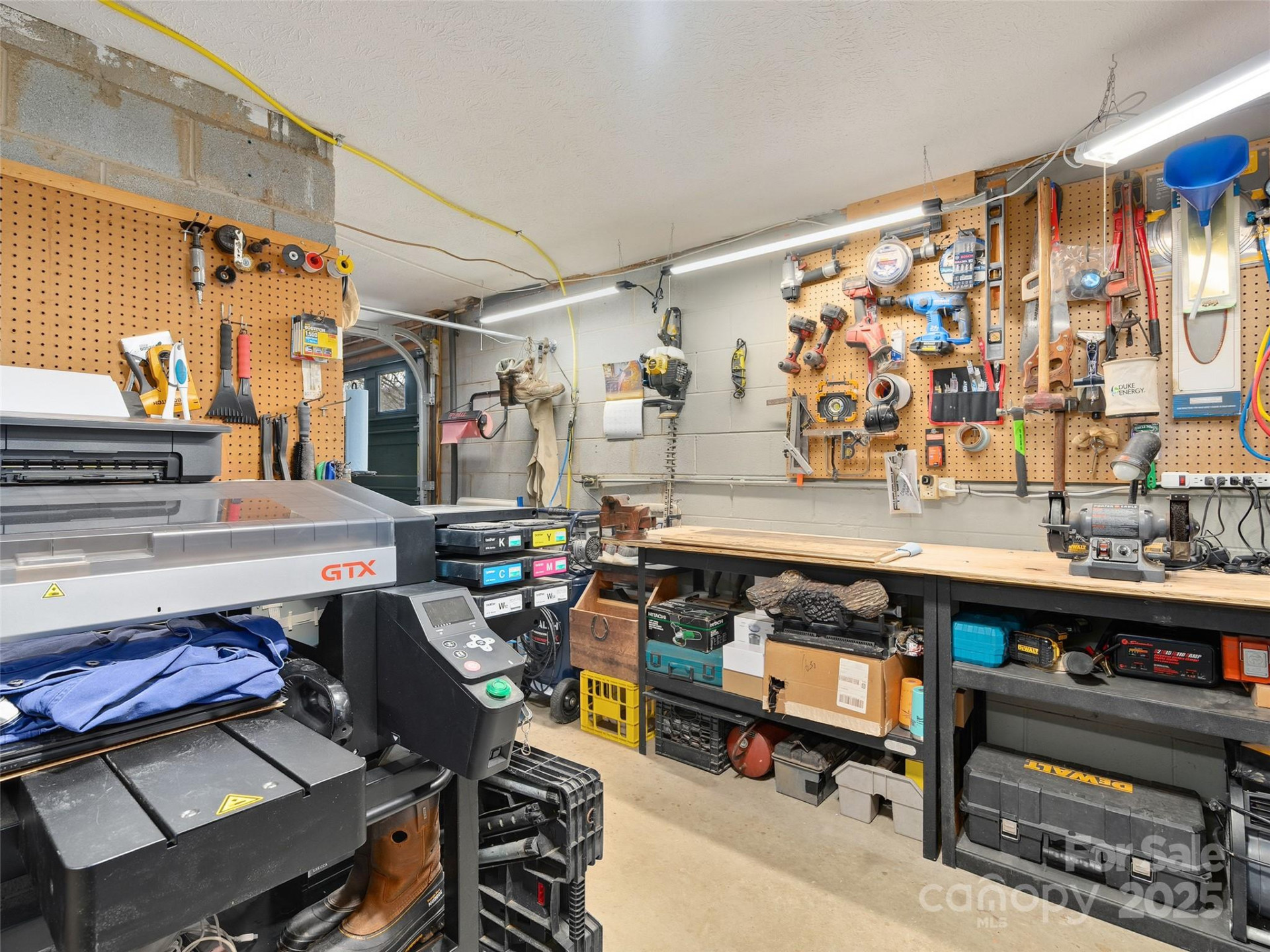 790 Country Club Drive - Photo 33