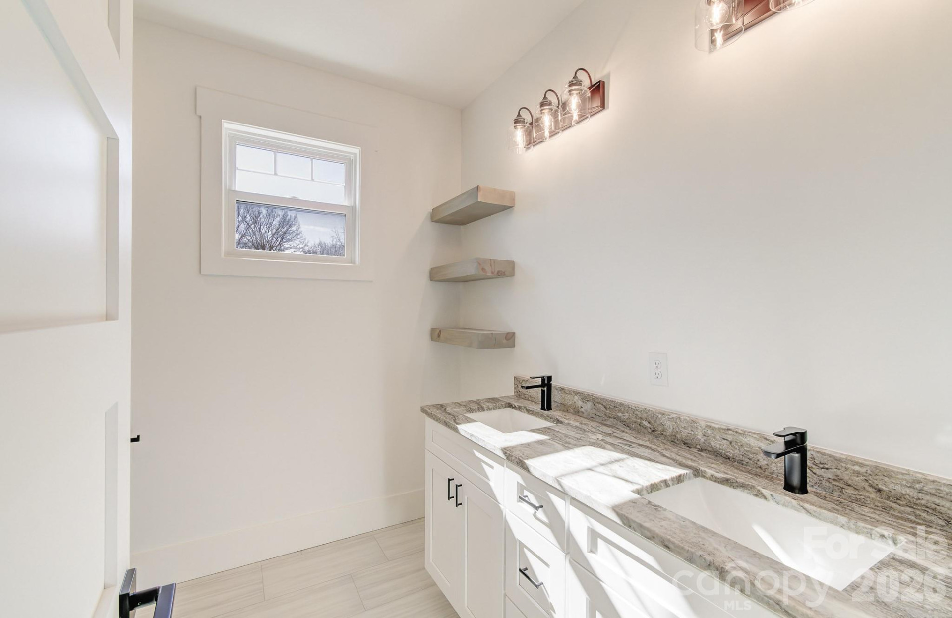 184 Mavrick Drive - Photo 14