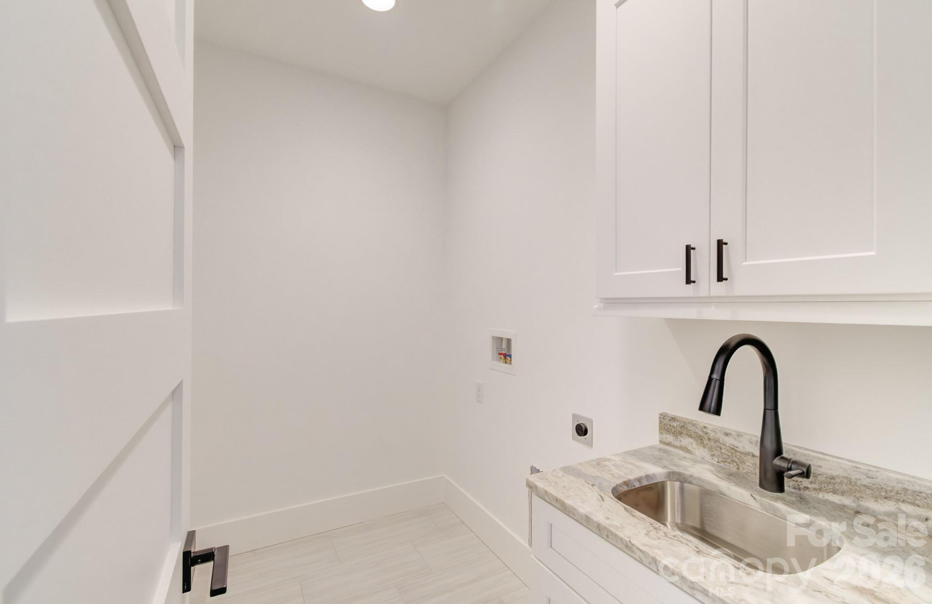 184 Mavrick Drive - Photo 15