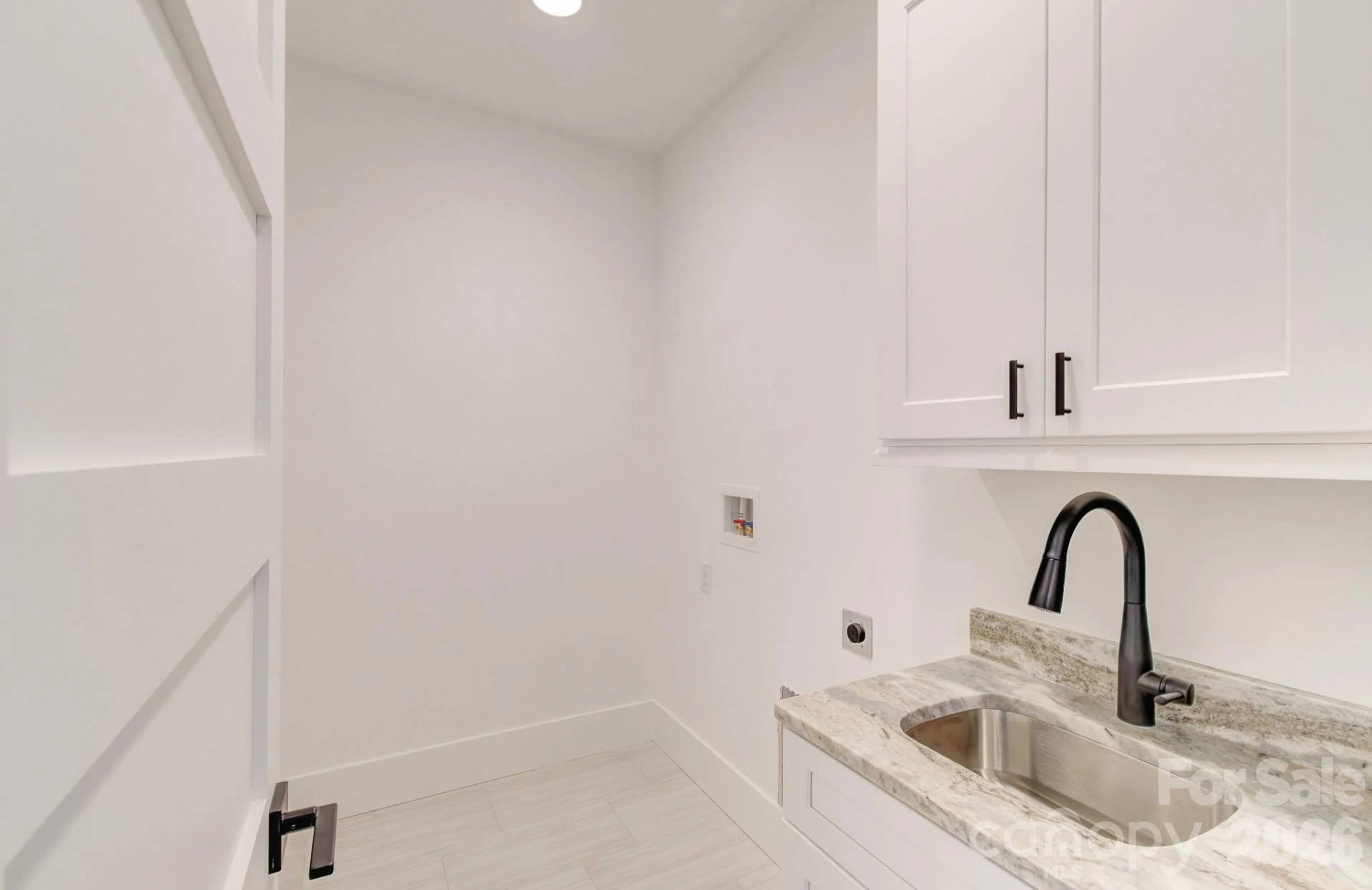 184 Mavrick Drive - Photo 15