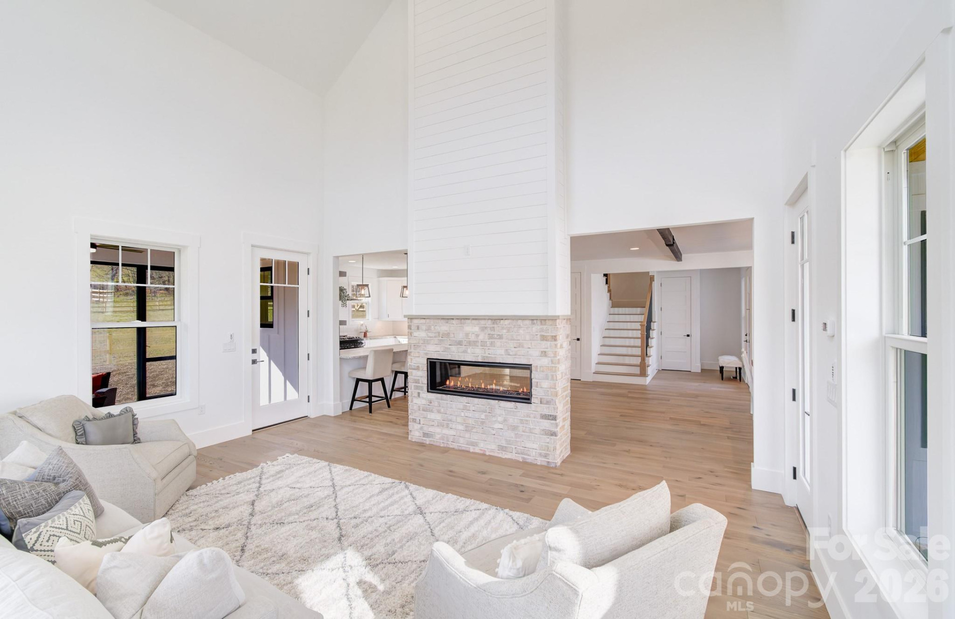 184 Mavrick Drive - Photo 4