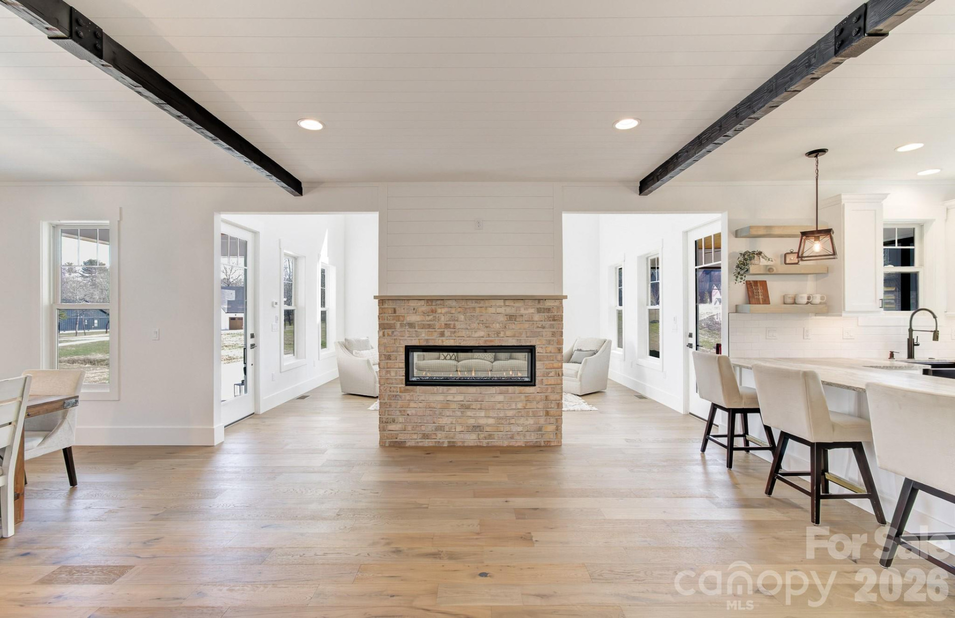 184 Mavrick Drive - Photo 5