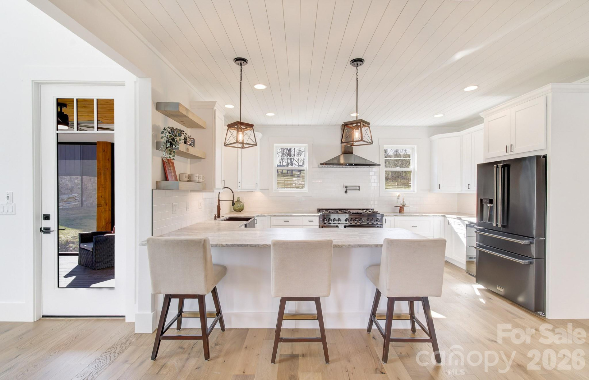 184 Mavrick Drive - Photo 8