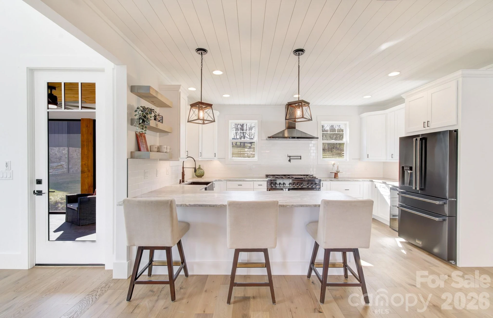 184 Mavrick Drive - Photo 8