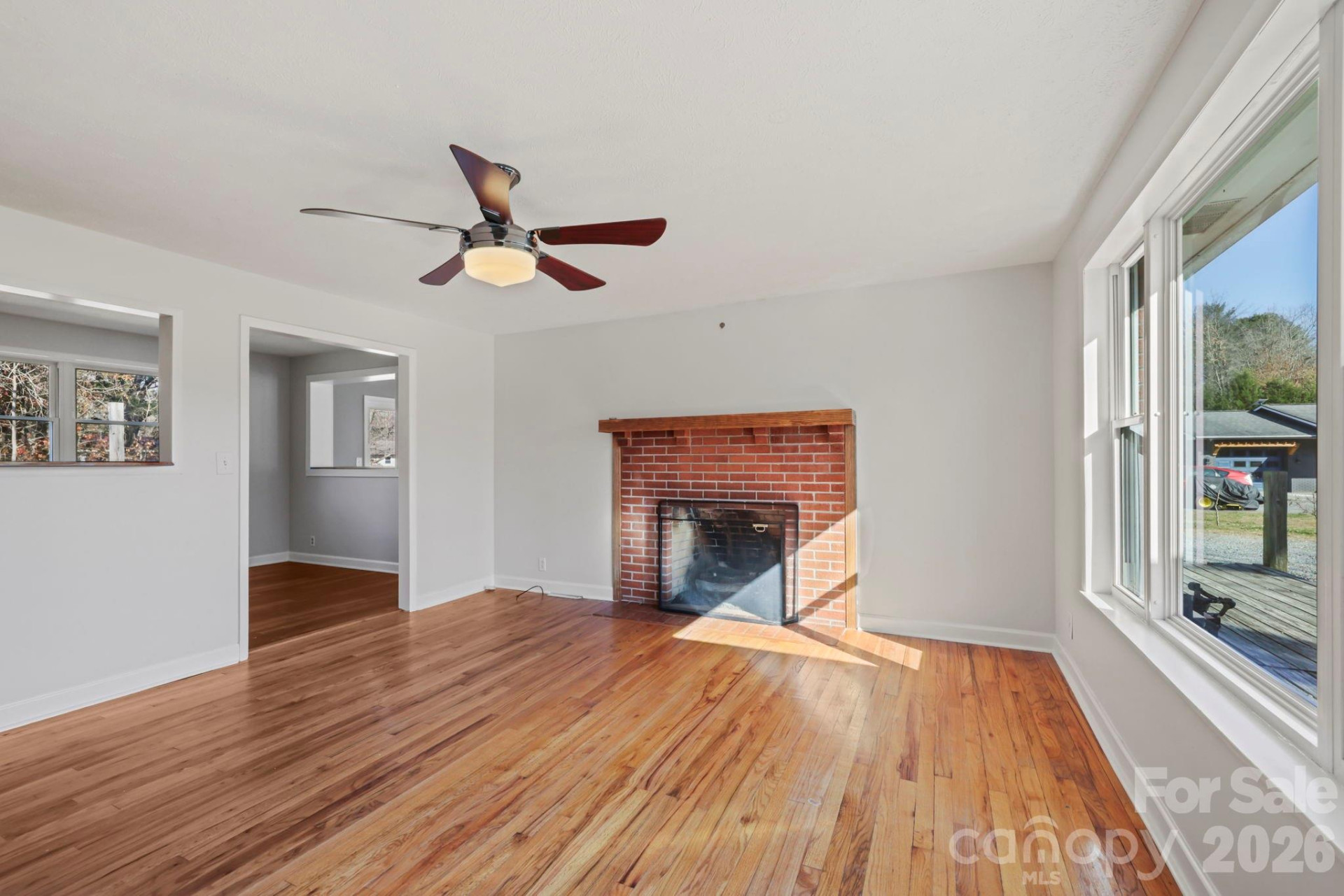 68 Lisam Way - Photo 2