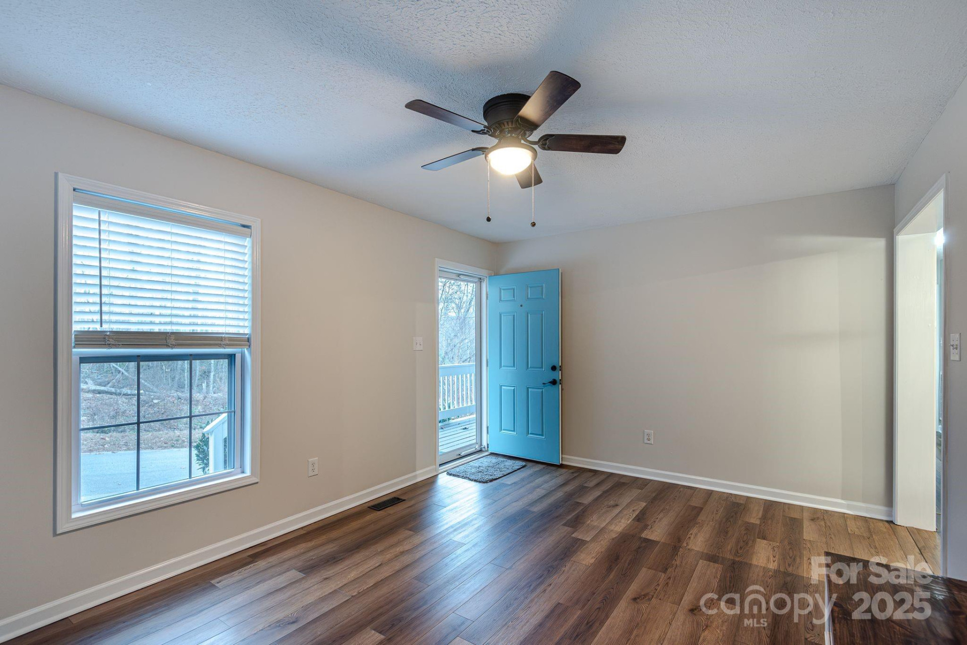 263 Newberry Drive - Photo 16