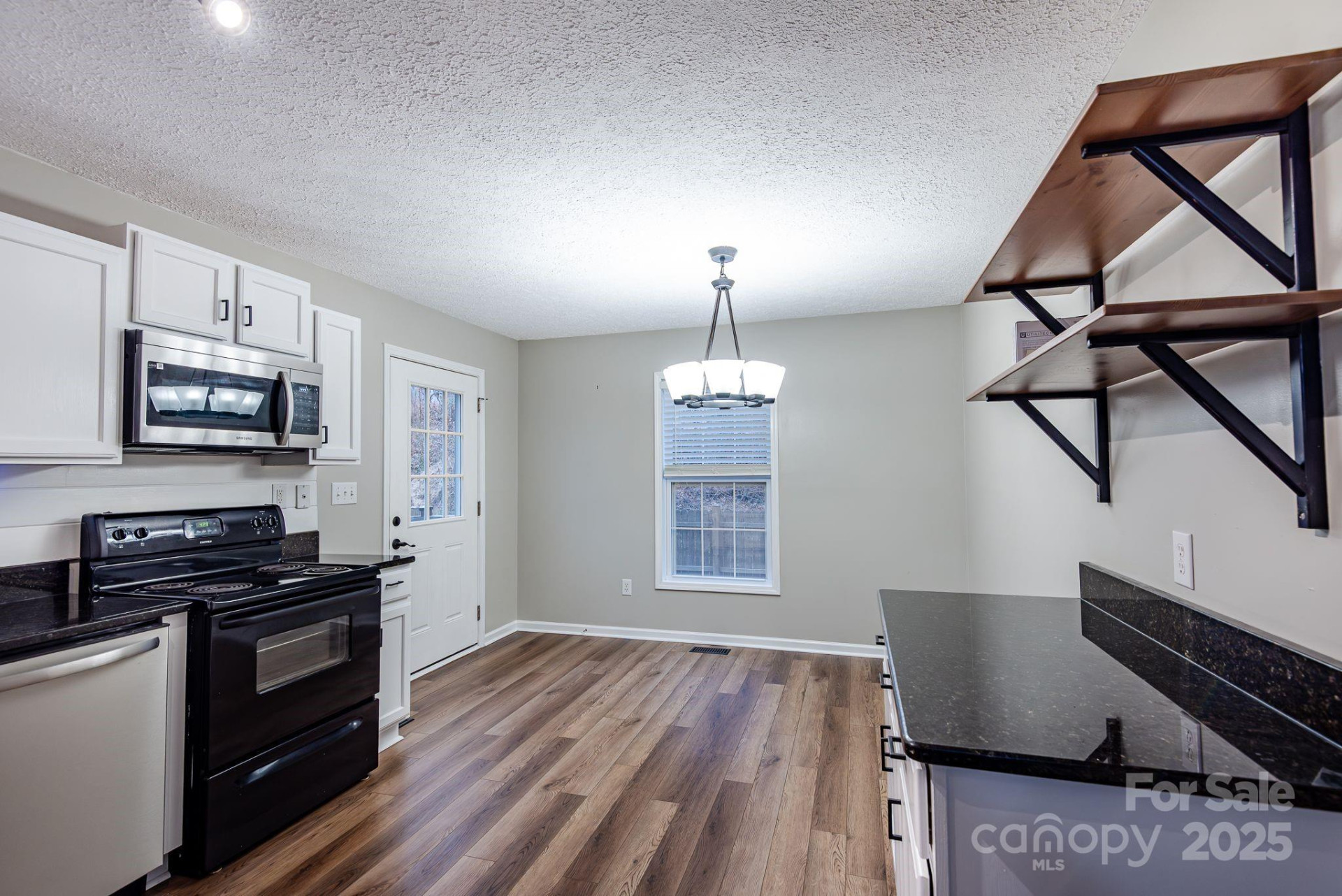263 Newberry Drive - Photo 21