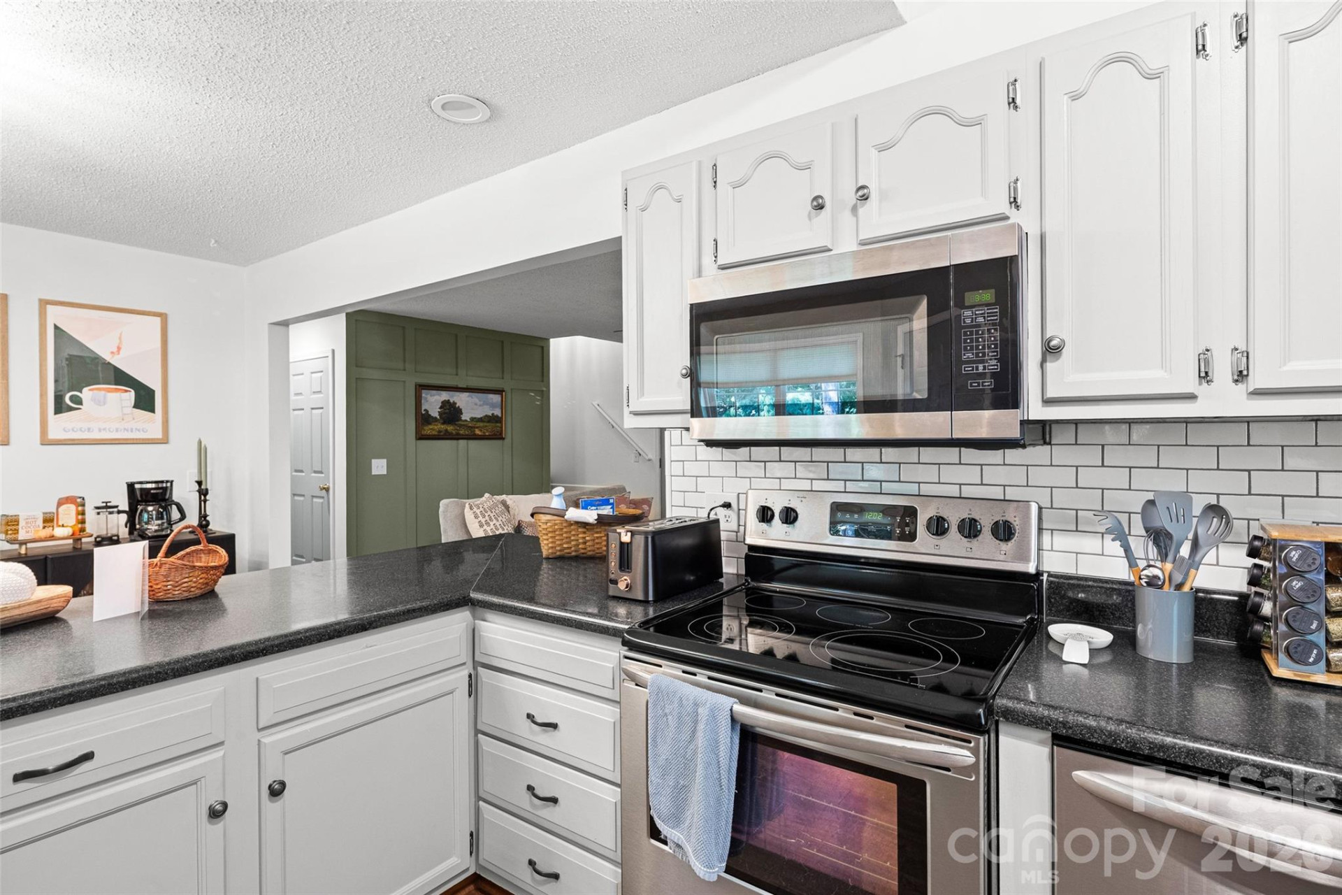 28 Grove Garden Avenue - Photo 24