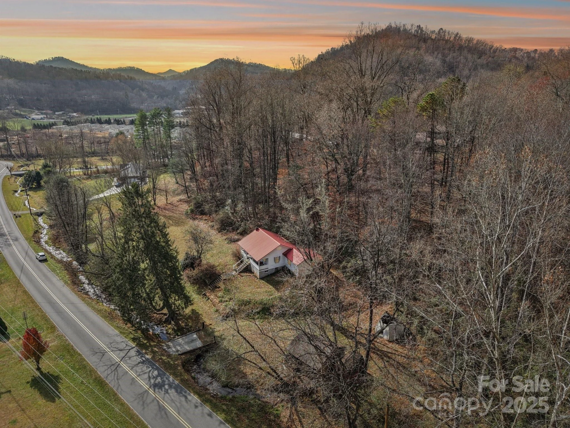 301 Parris Branch Road - Photo 5