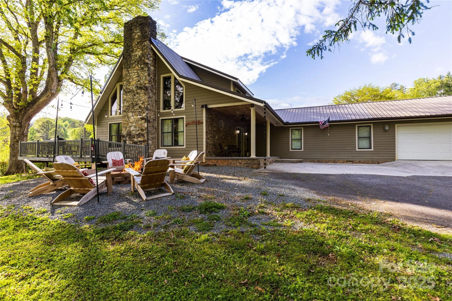 540 Toot Hollow Road - Photo 2