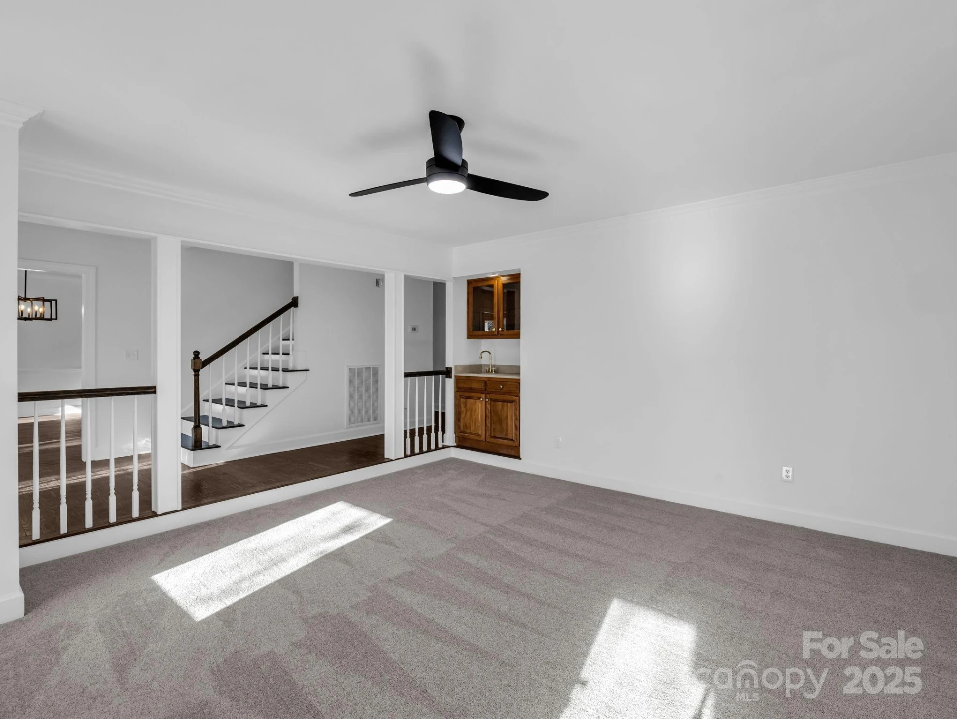 303 Fairforest Drive - Photo 13