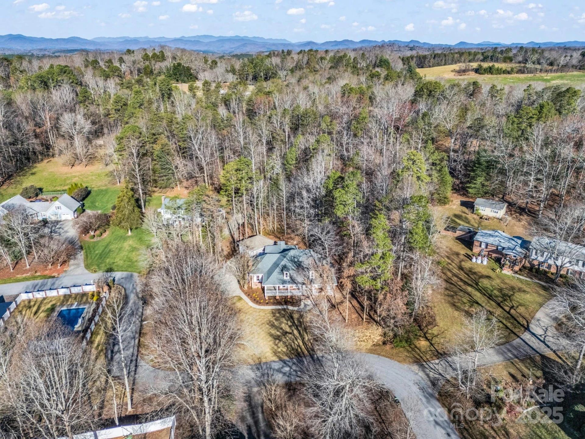 303 Fairforest Drive - Photo 29