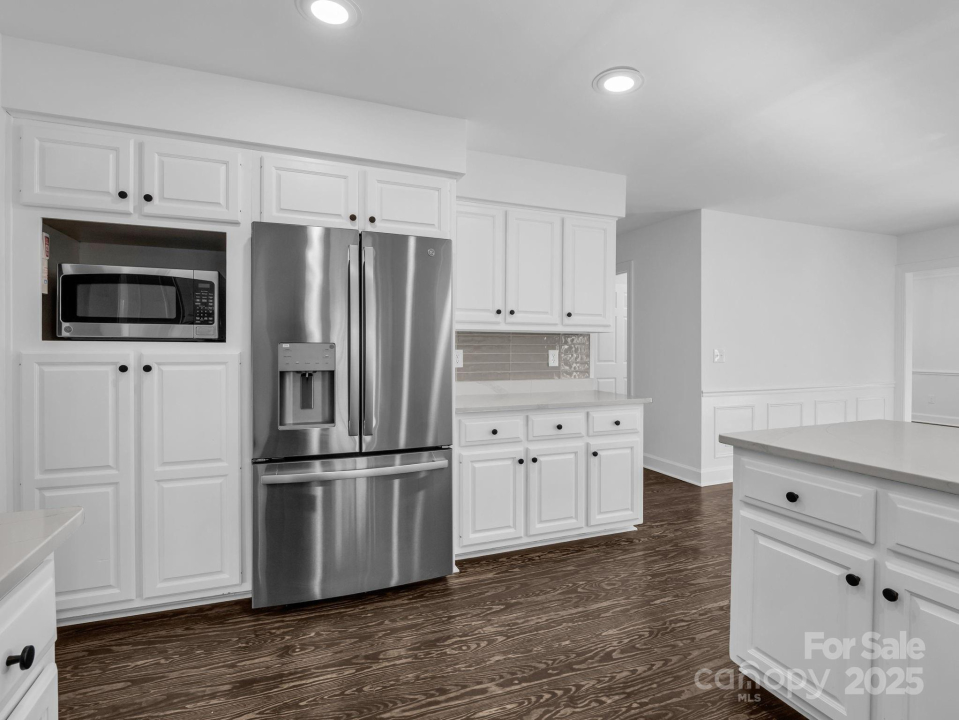 303 Fairforest Drive - Photo 10