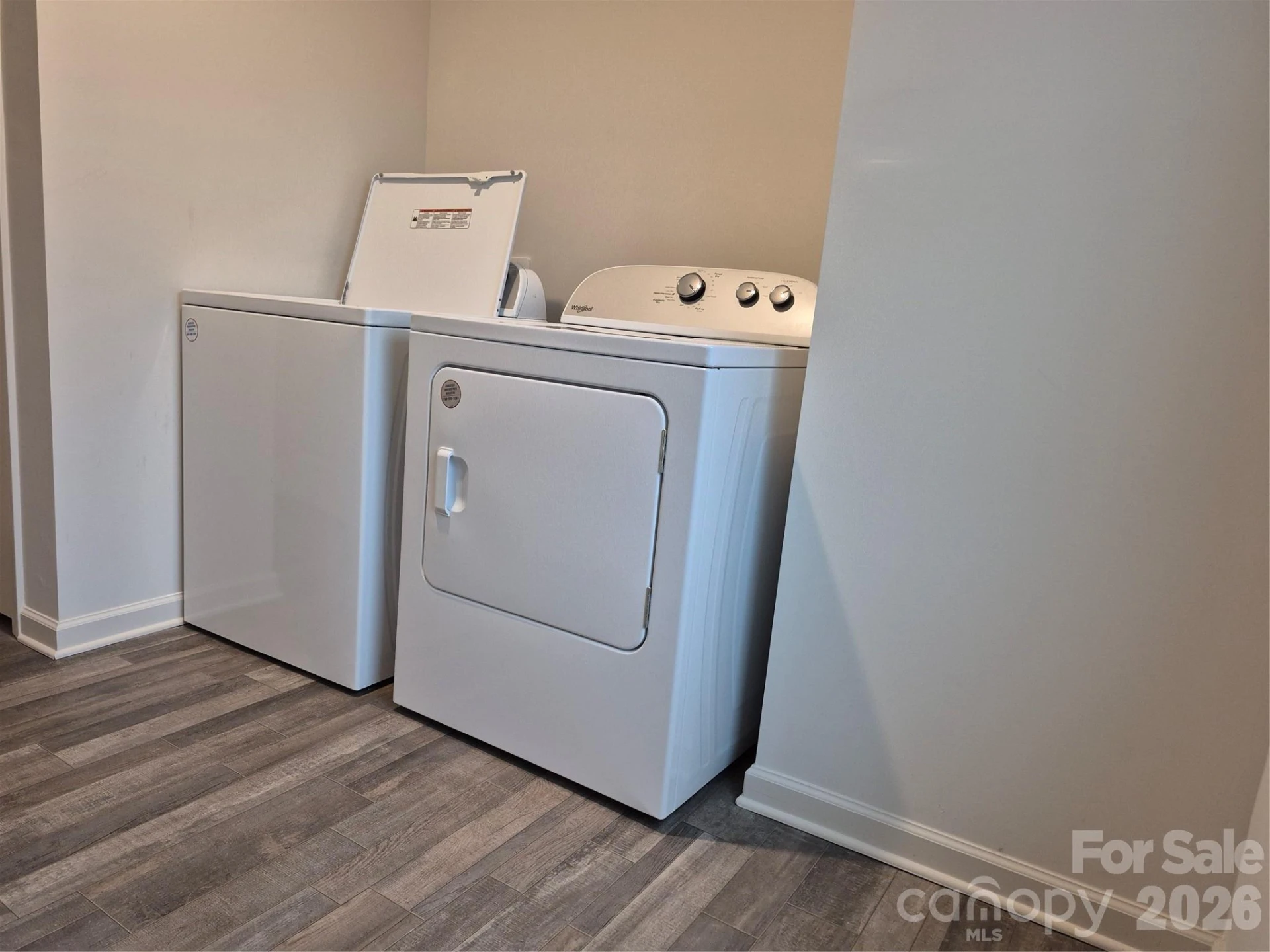 121 Vintage Woods Court - Photo 24