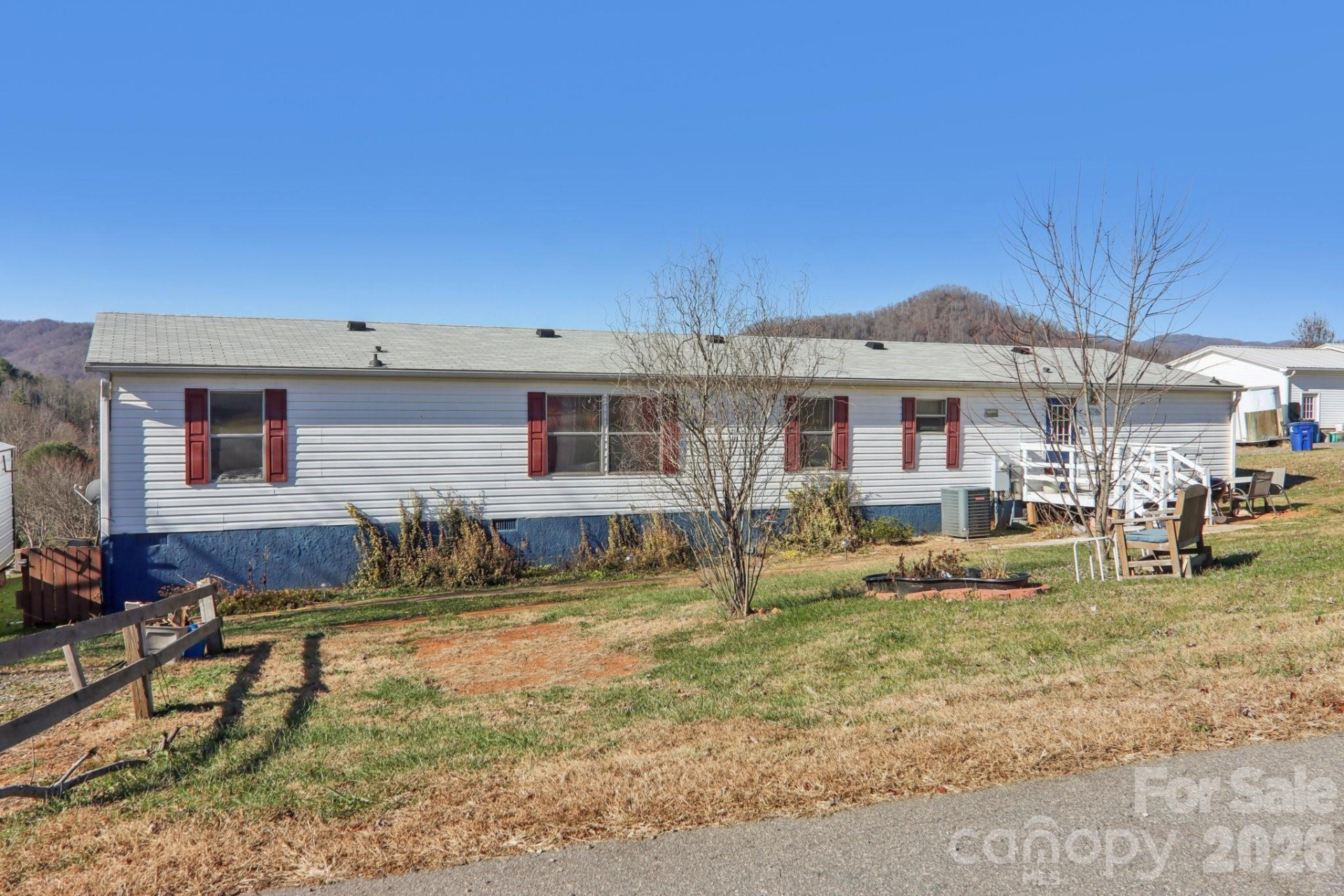 99 Colton Drive - Photo 2