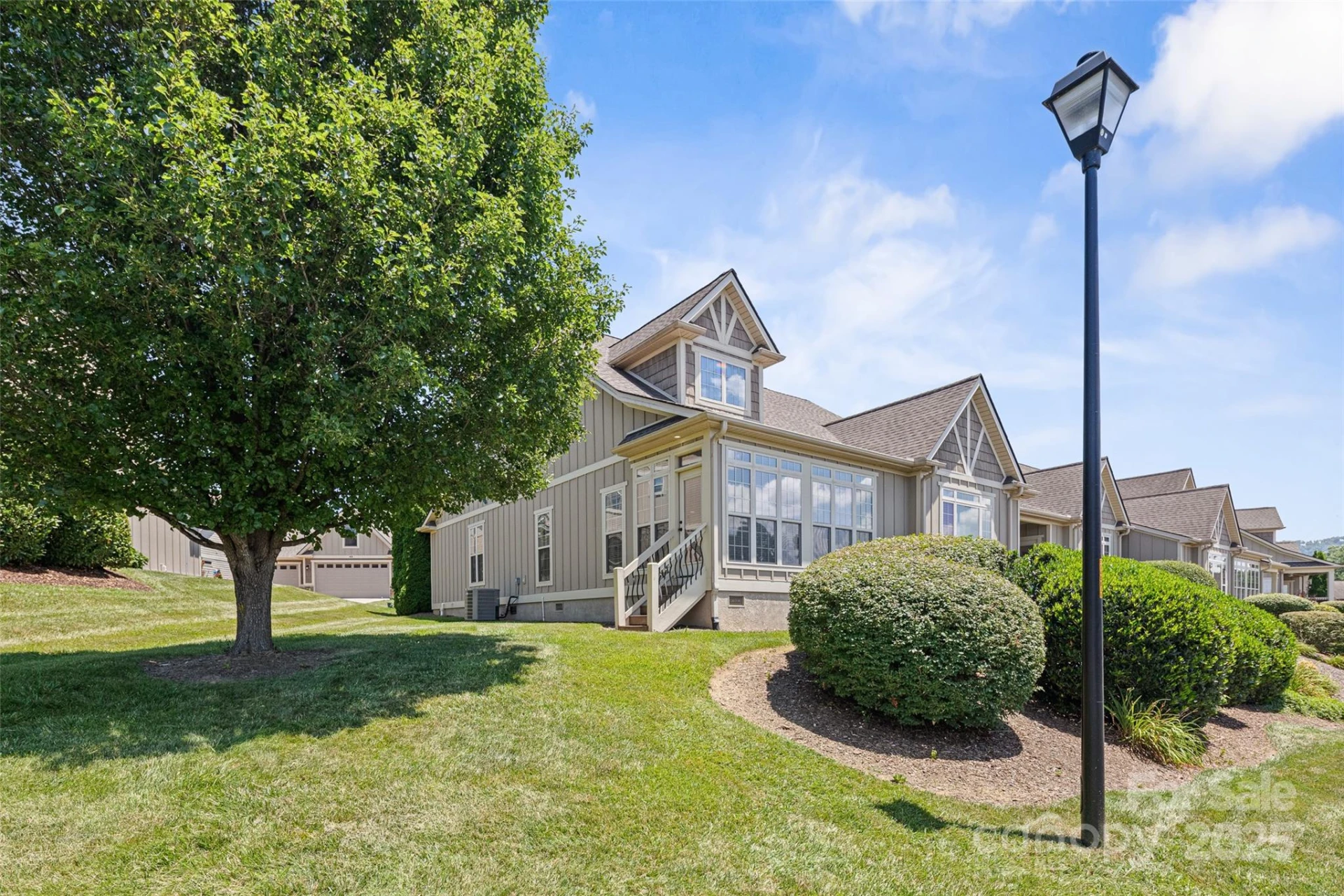 58 Burlington Lane