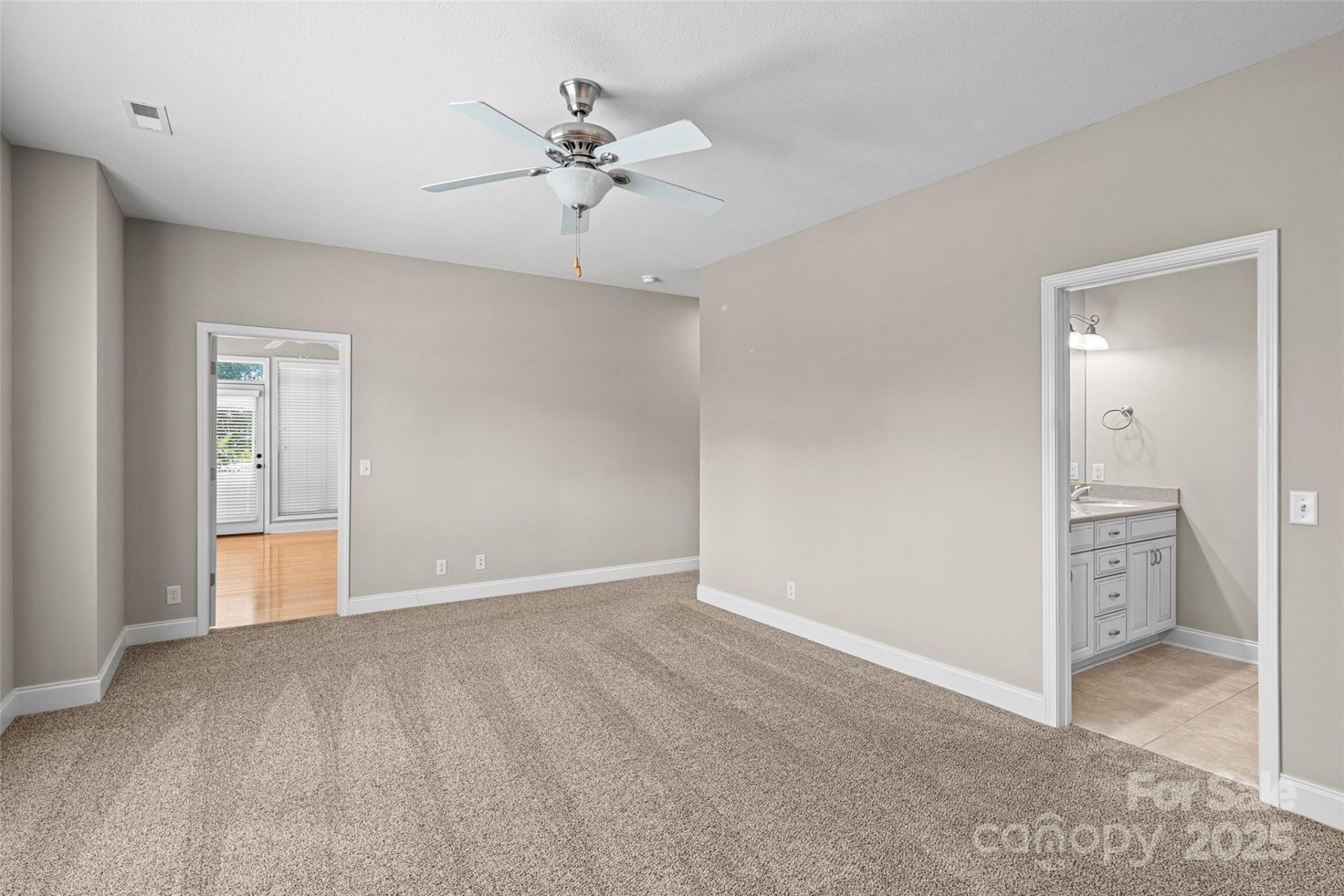 58 Burlington Lane - Photo 22