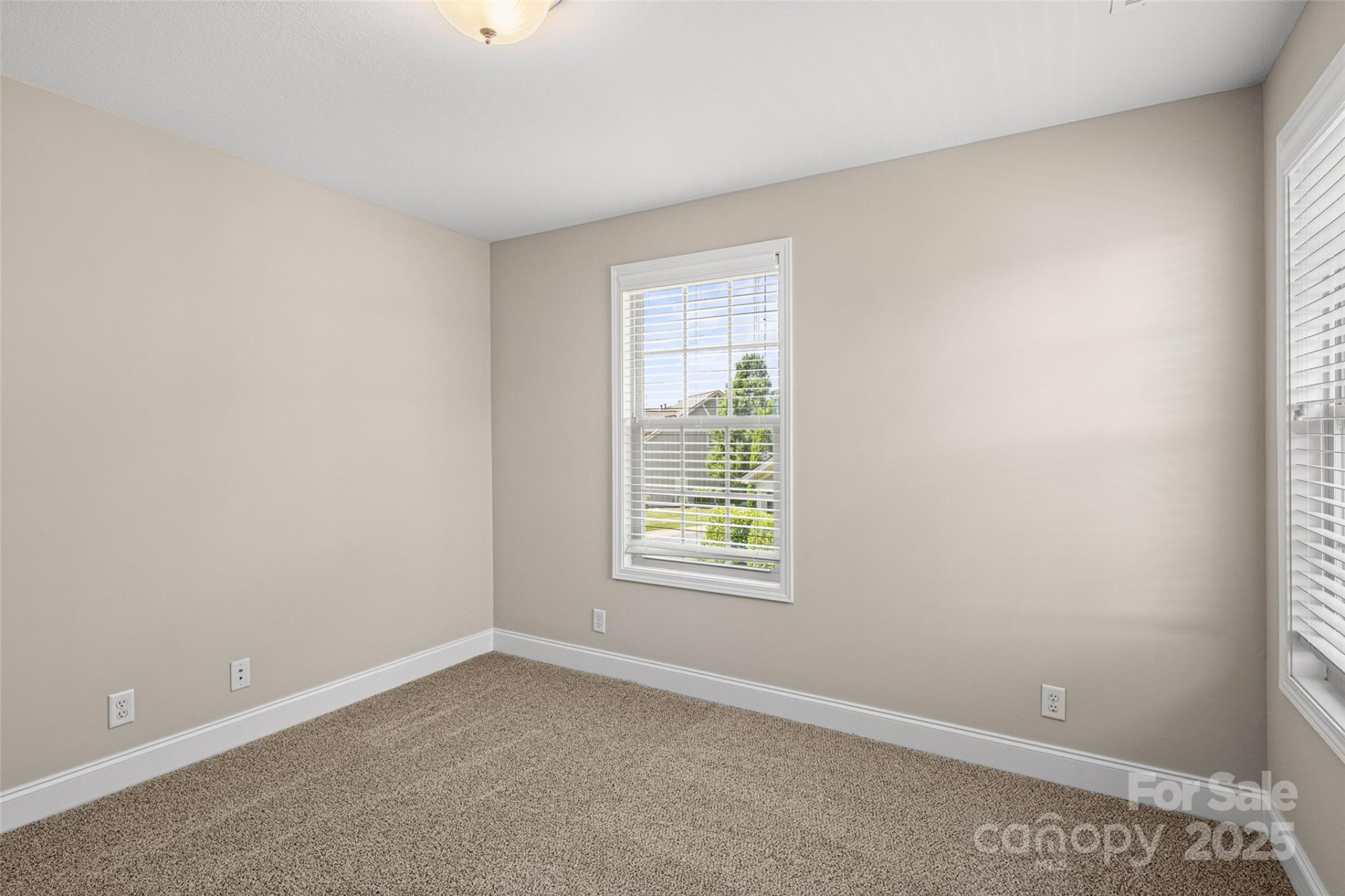 58 Burlington Lane - Photo 33