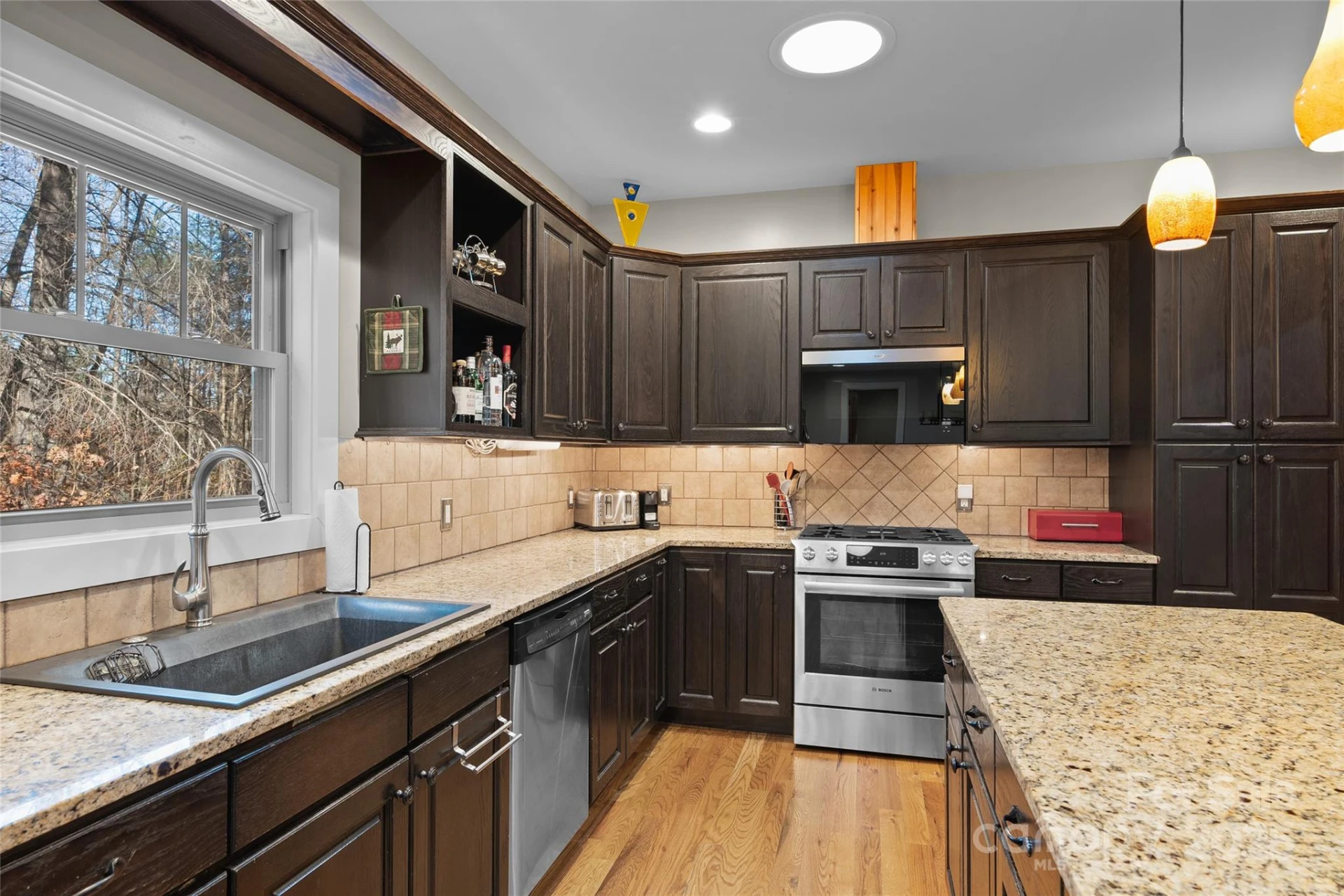 102 Wolf Shoals Drive - Photo 12