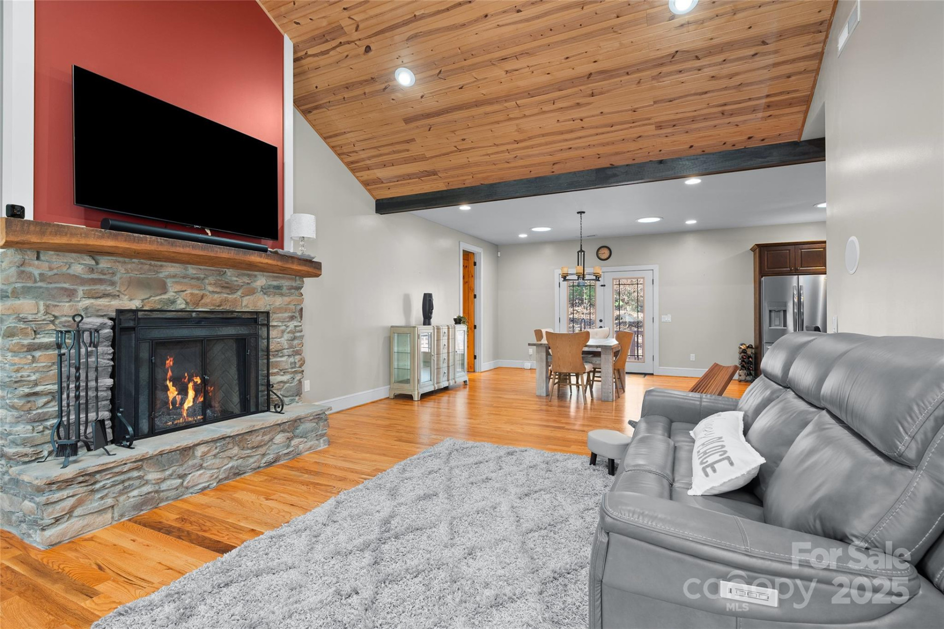 102 Wolf Shoals Drive - Photo 4