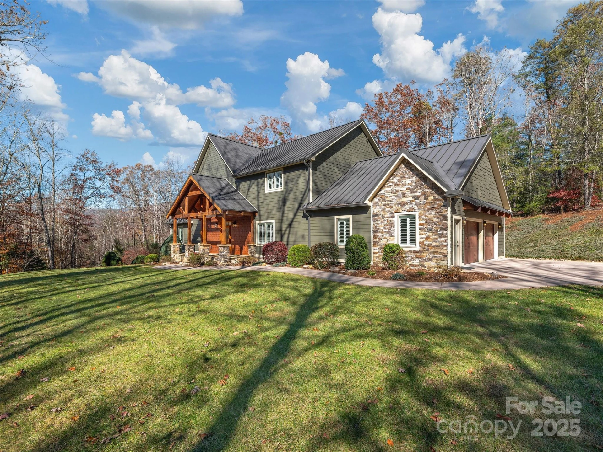 2514 Oakdale Road