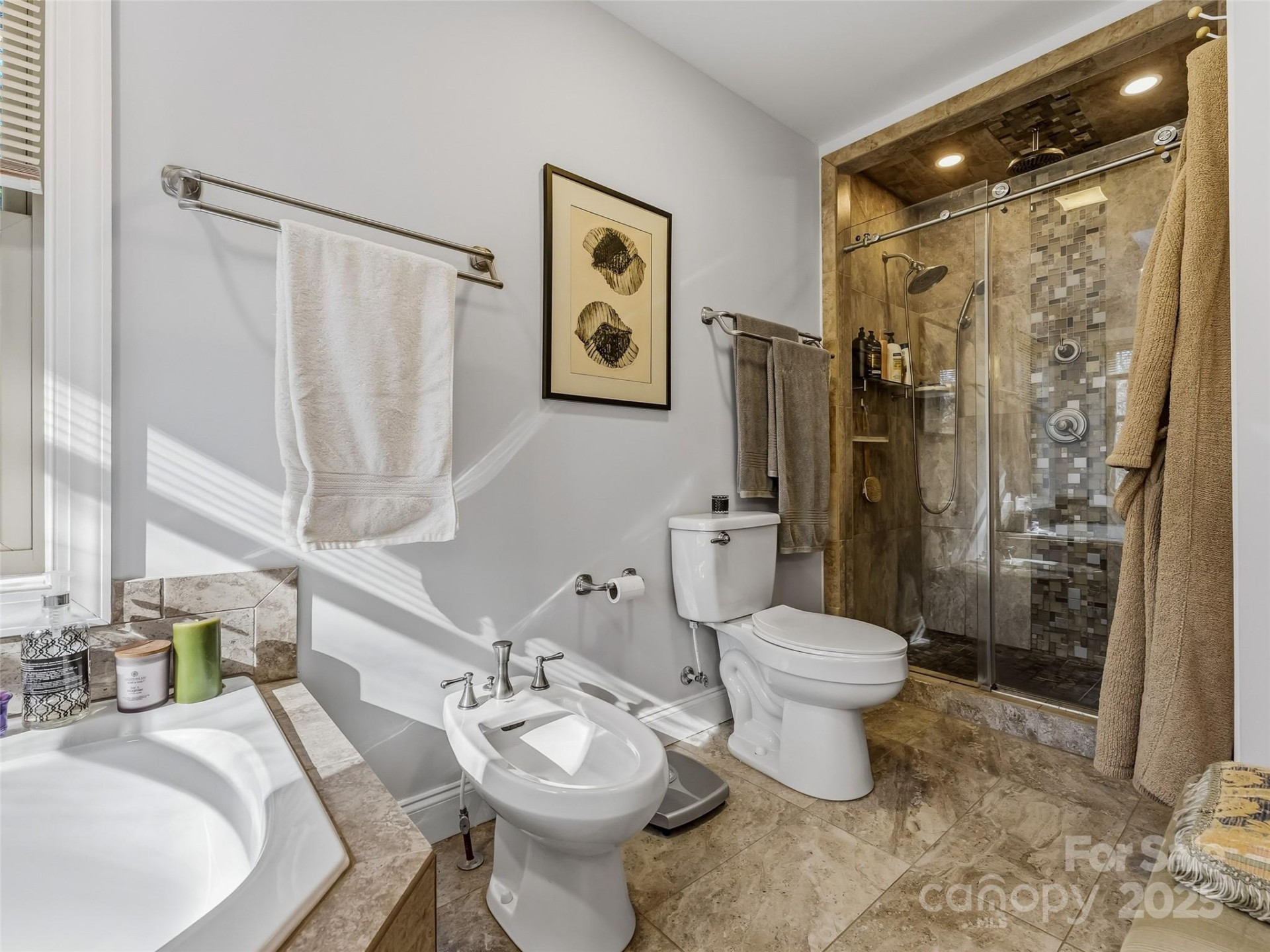 138 Chatem Court - Photo 21