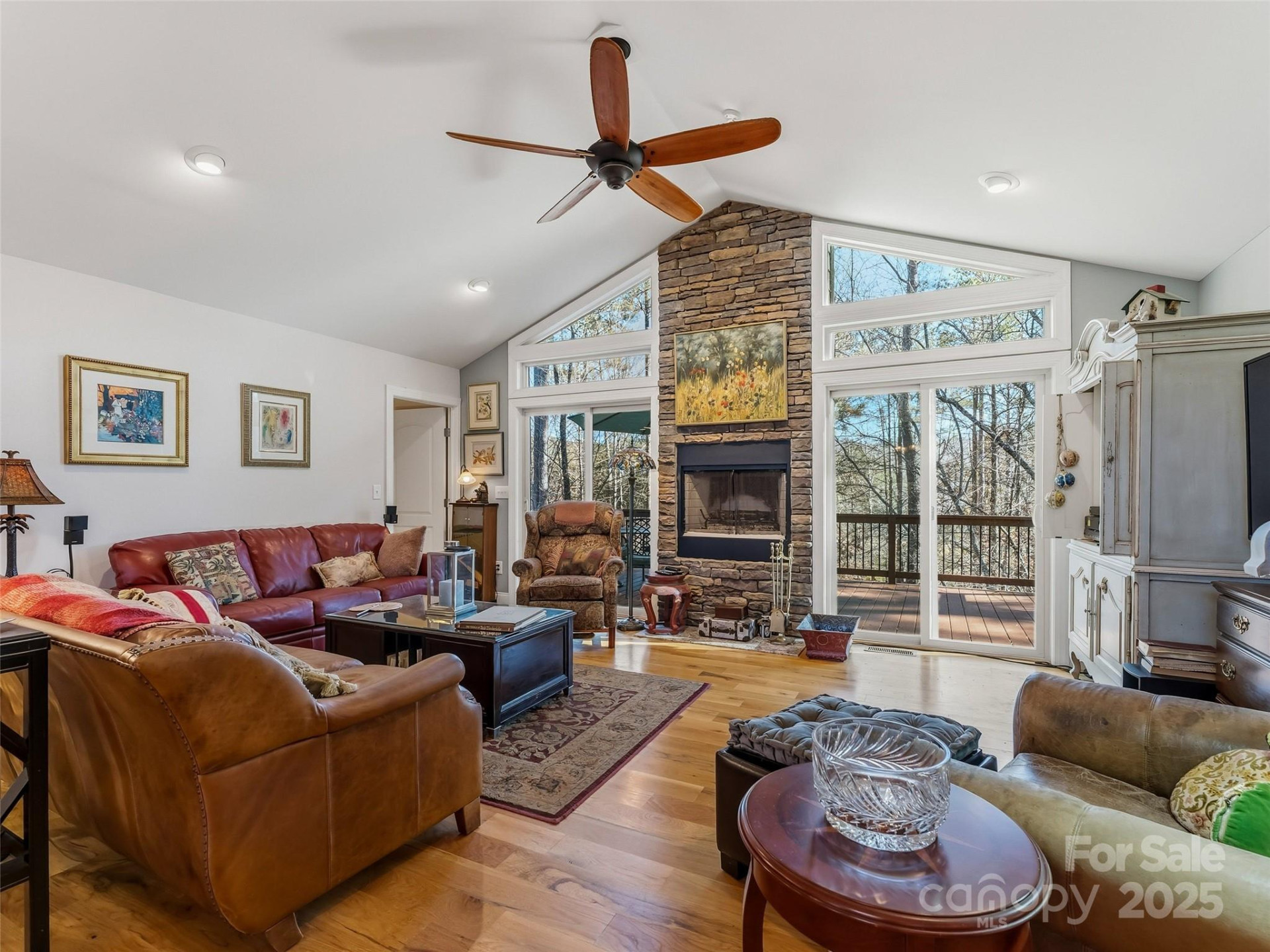 138 Chatem Court - Photo 10