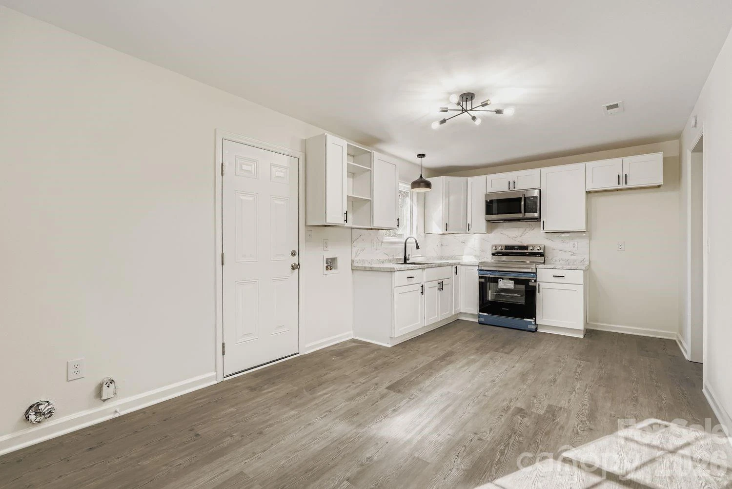 6104 Bridlewood Lane - Photo 11