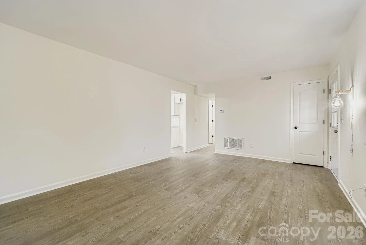 6104 Bridlewood Lane - Photo 9