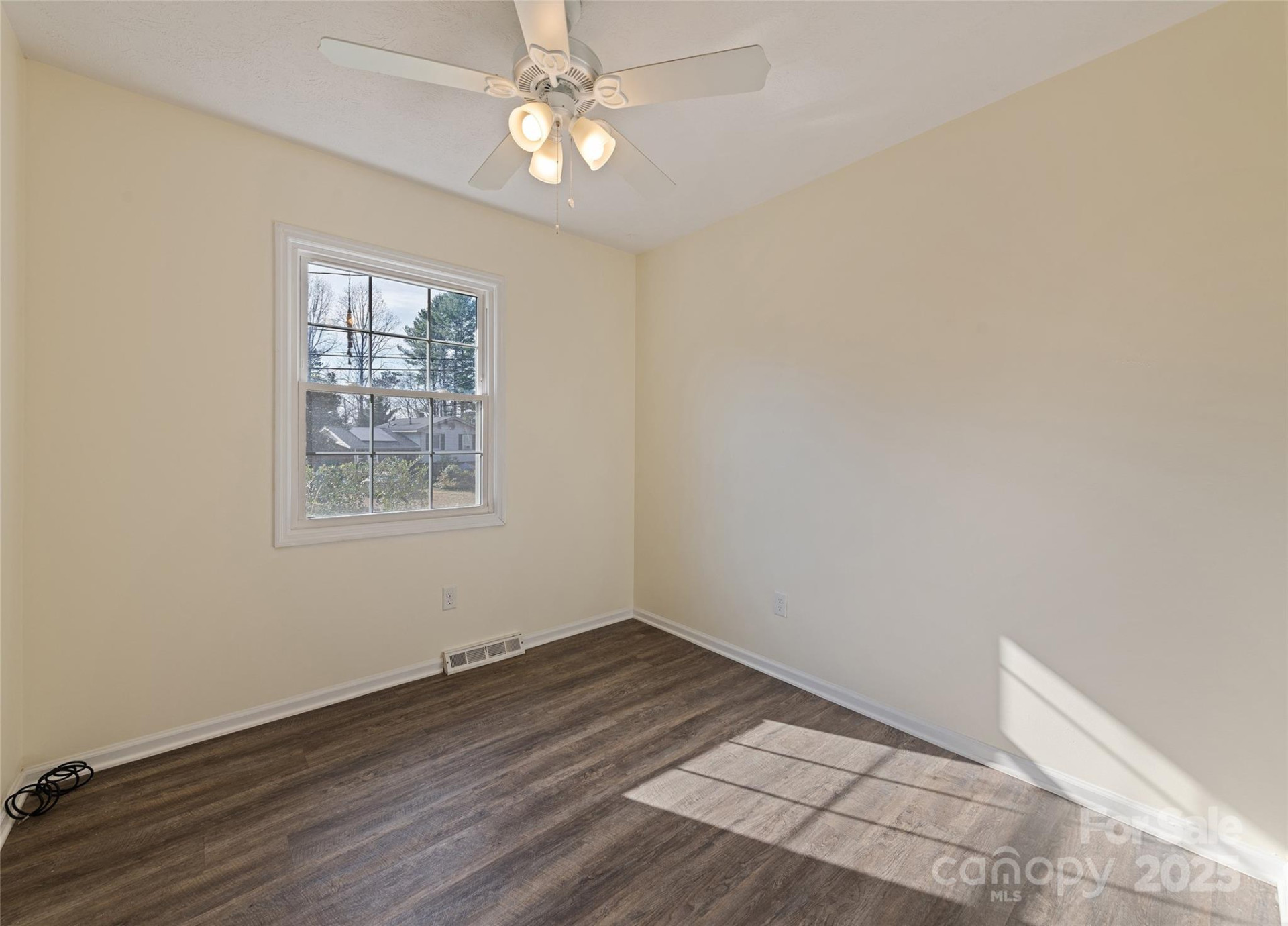 129 Willowbrook Road - Photo 20