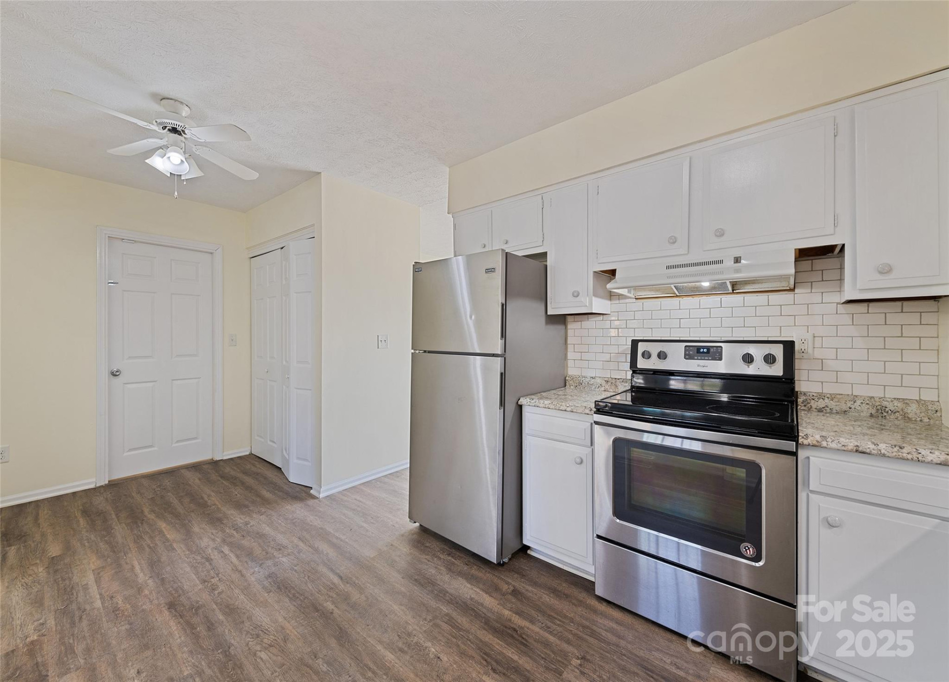 129 Willowbrook Road - Photo 9