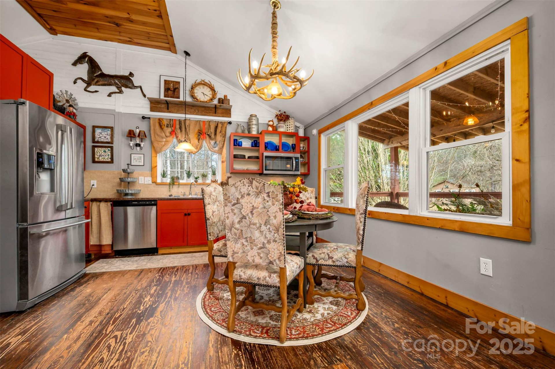 1905 Mcentire Road - Photo 8