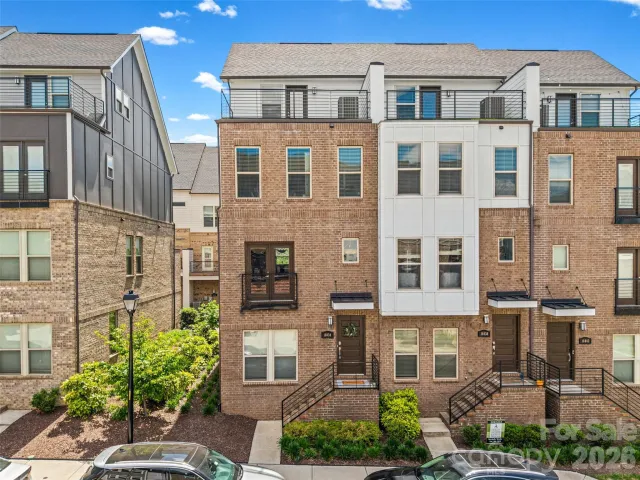16034 Roscoe Lane