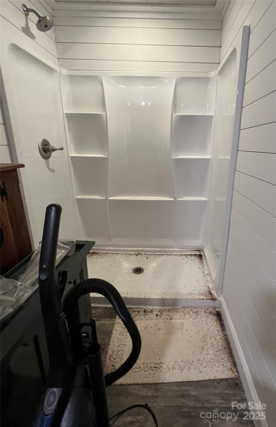 576 Faraway Hill - Photo 4