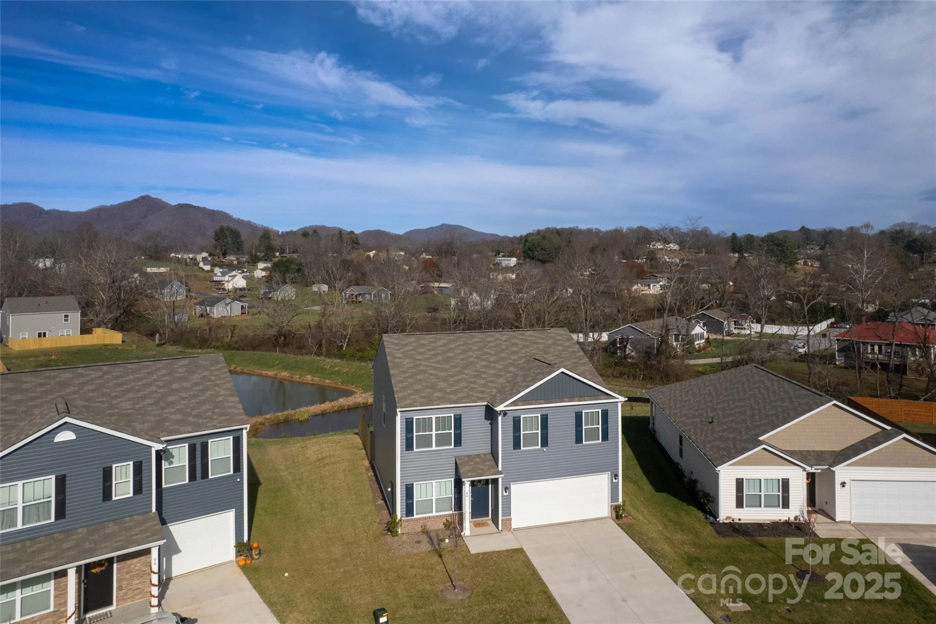 84 Madelyn Drive - Photo 3