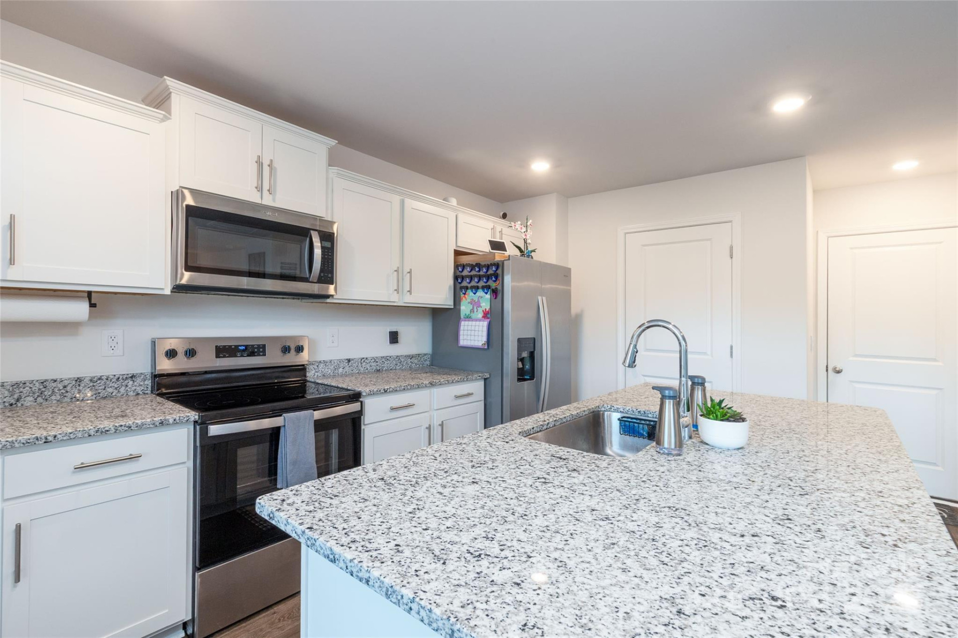 84 Madelyn Drive - Photo 9