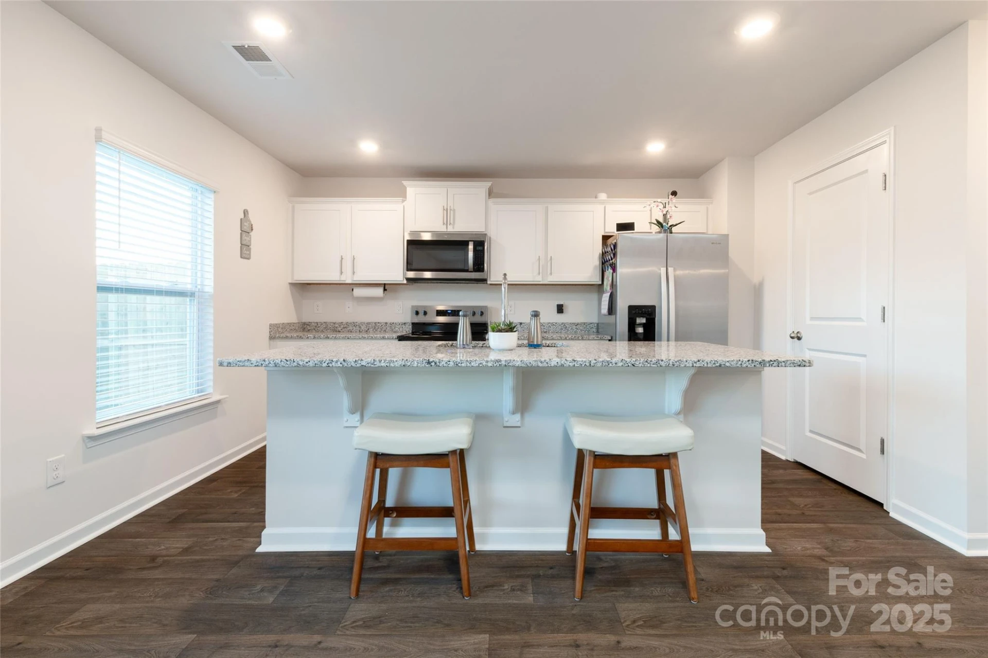 84 Madelyn Drive - Photo 10