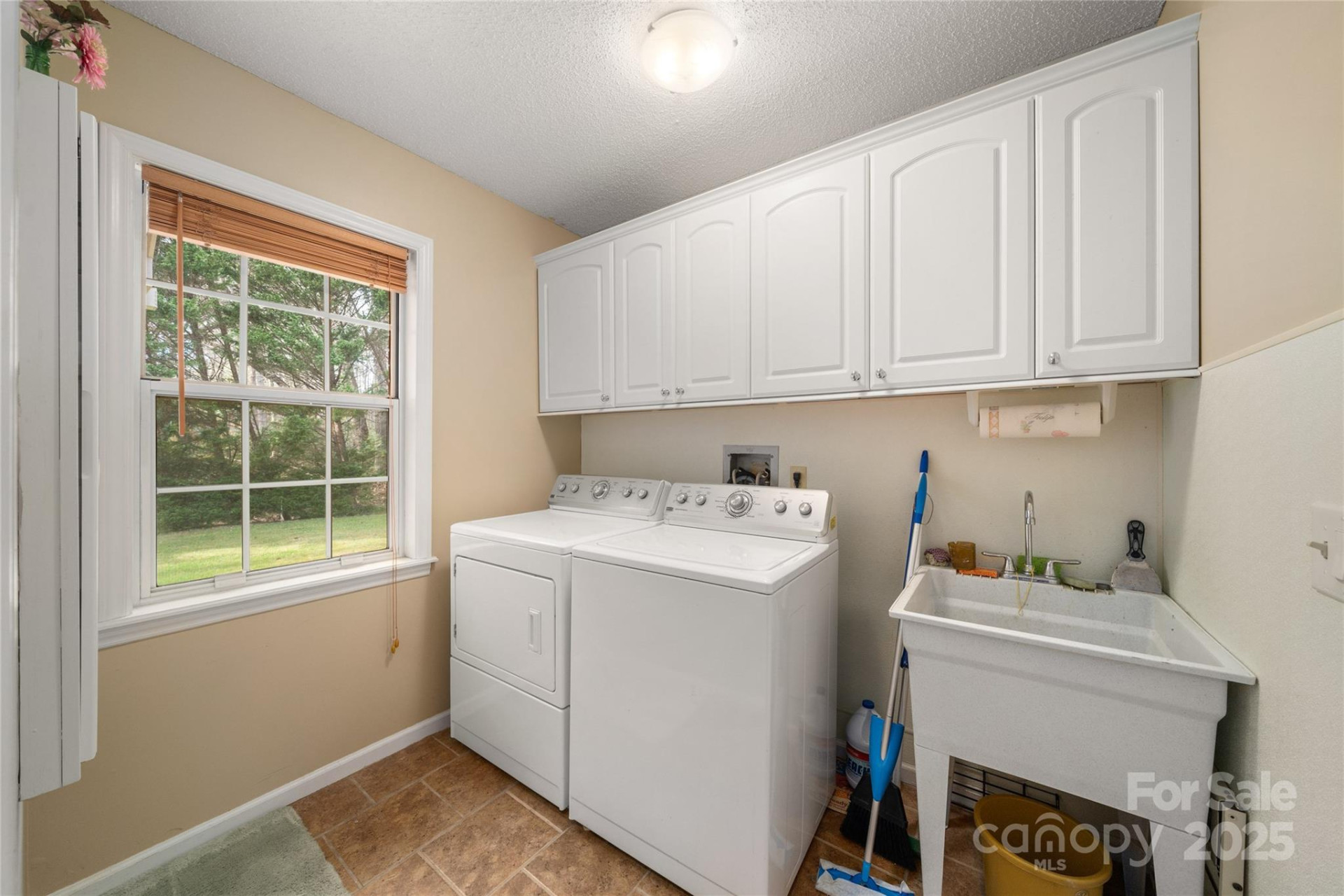 6 Hunters Lane - Photo 20