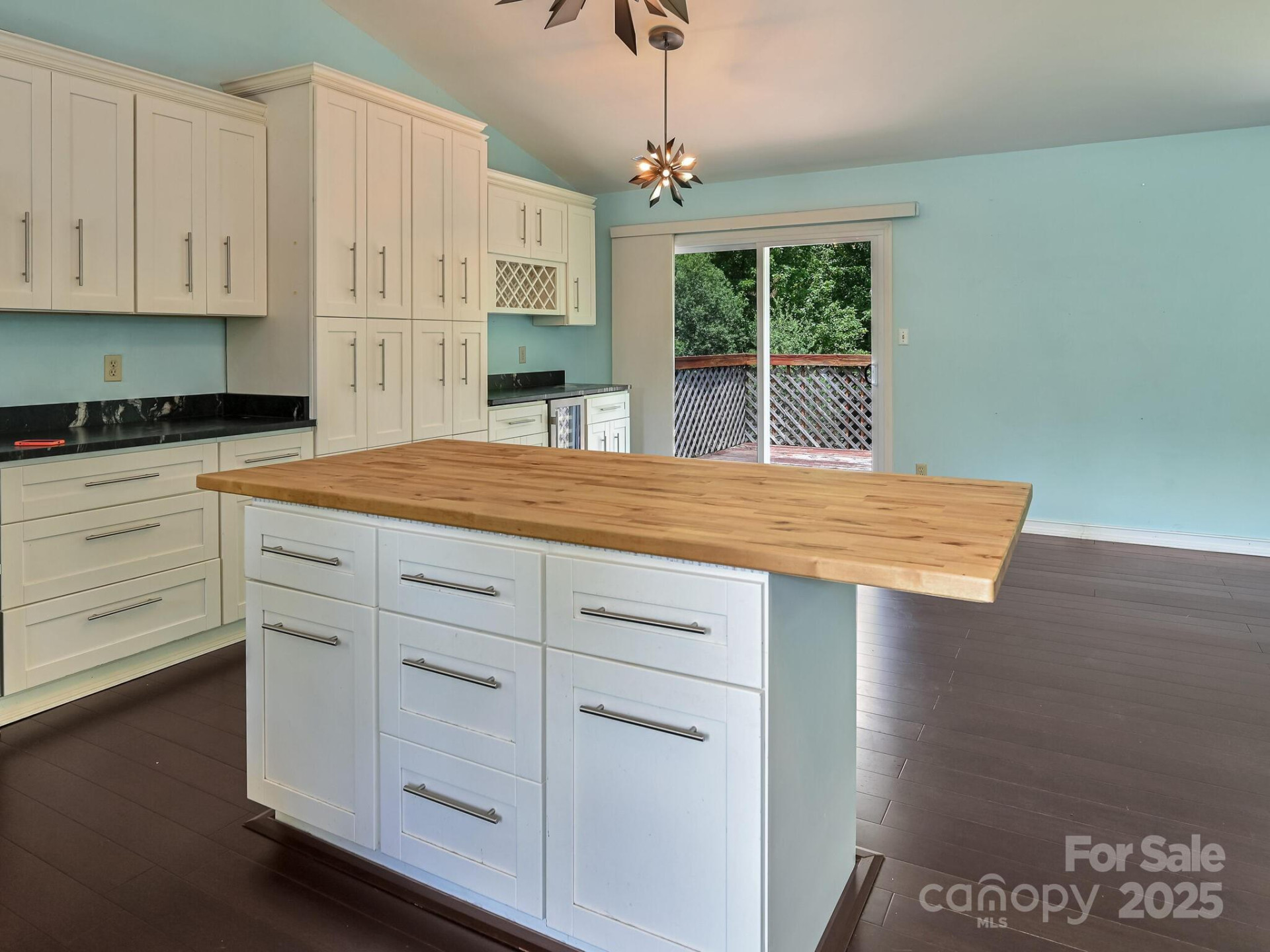 14 Spring Lake Drive - Photo 9