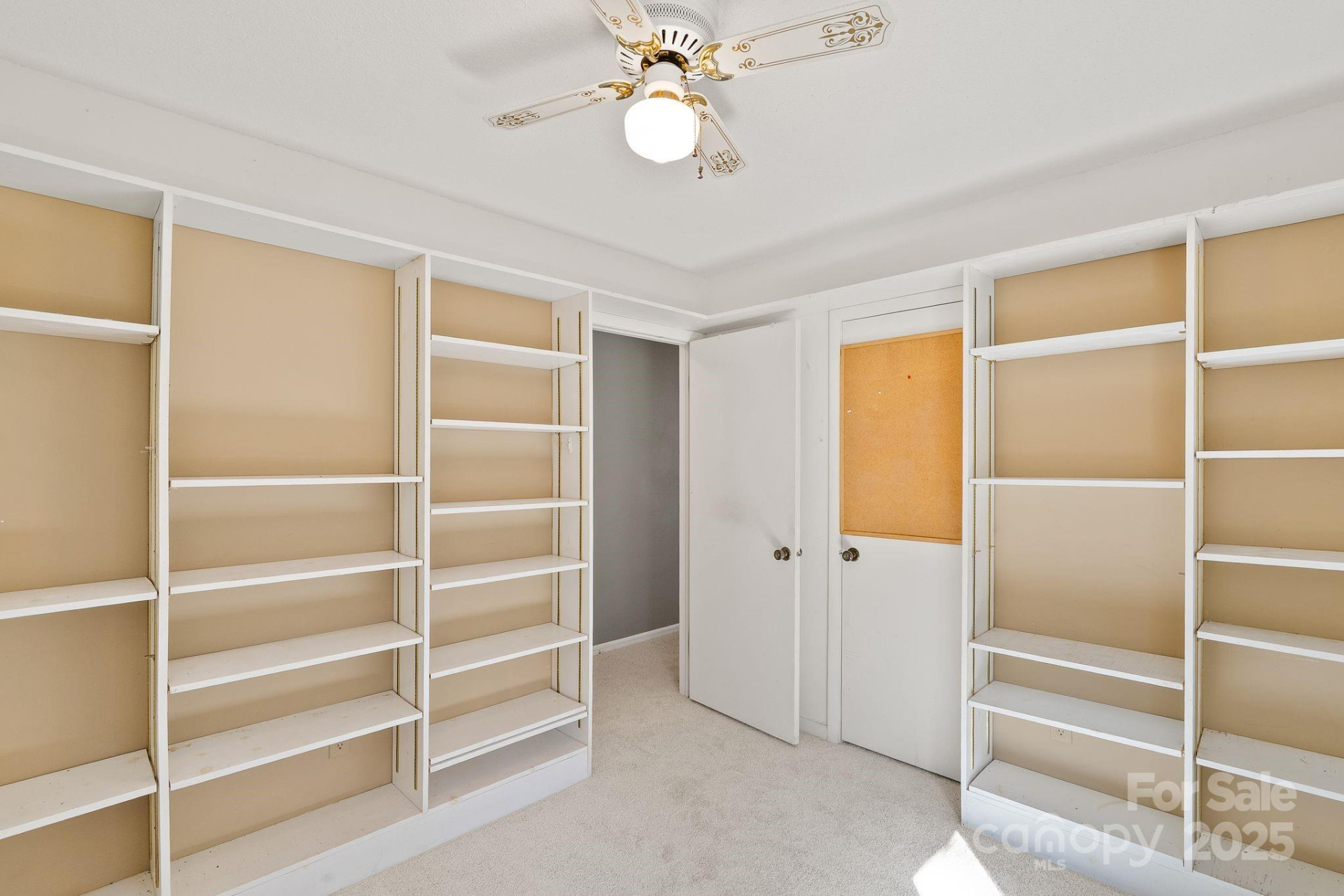 1012 Soquili Drive - Photo 28