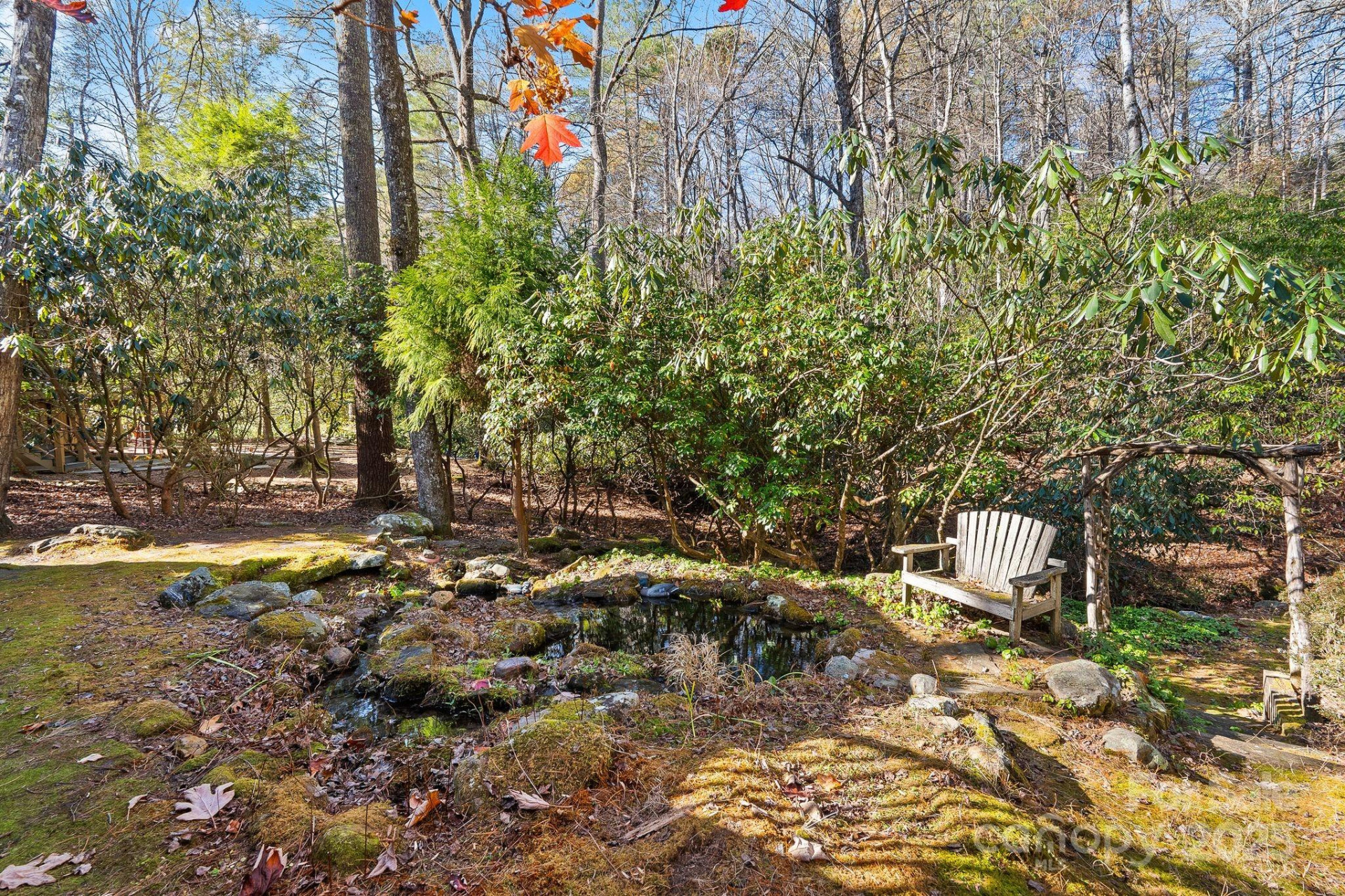 1012 Soquili Drive - Photo 40