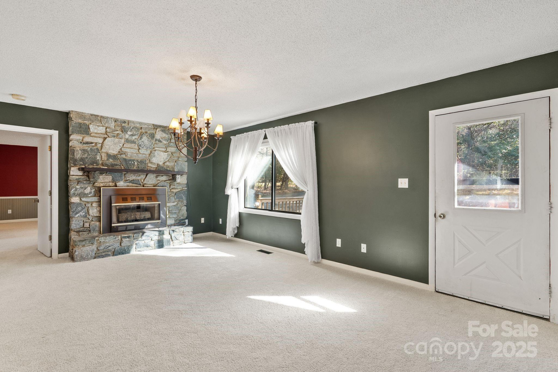 1012 Soquili Drive - Photo 10