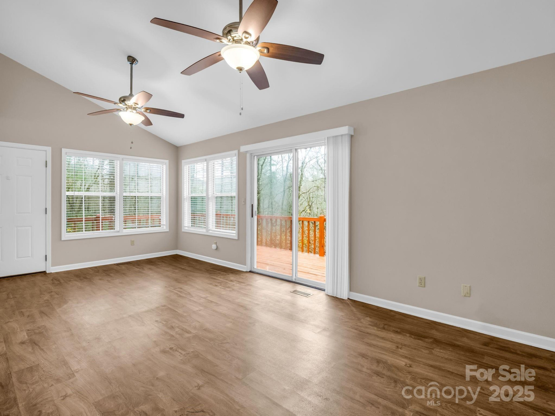 38 Renea Drive - Photo 13