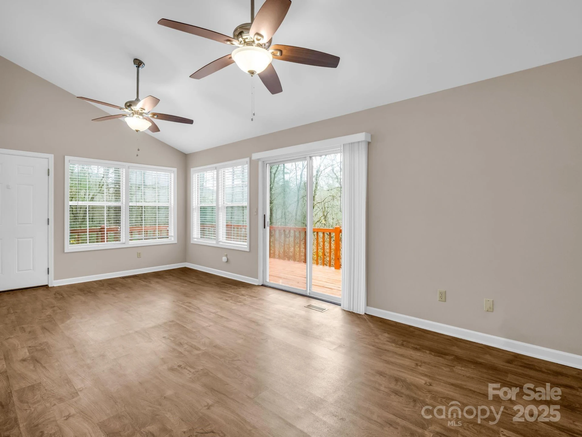 38 Renea Drive - Photo 13