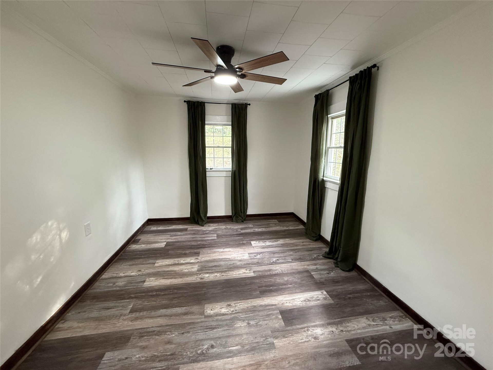 312 Causby Road - Photo 34
