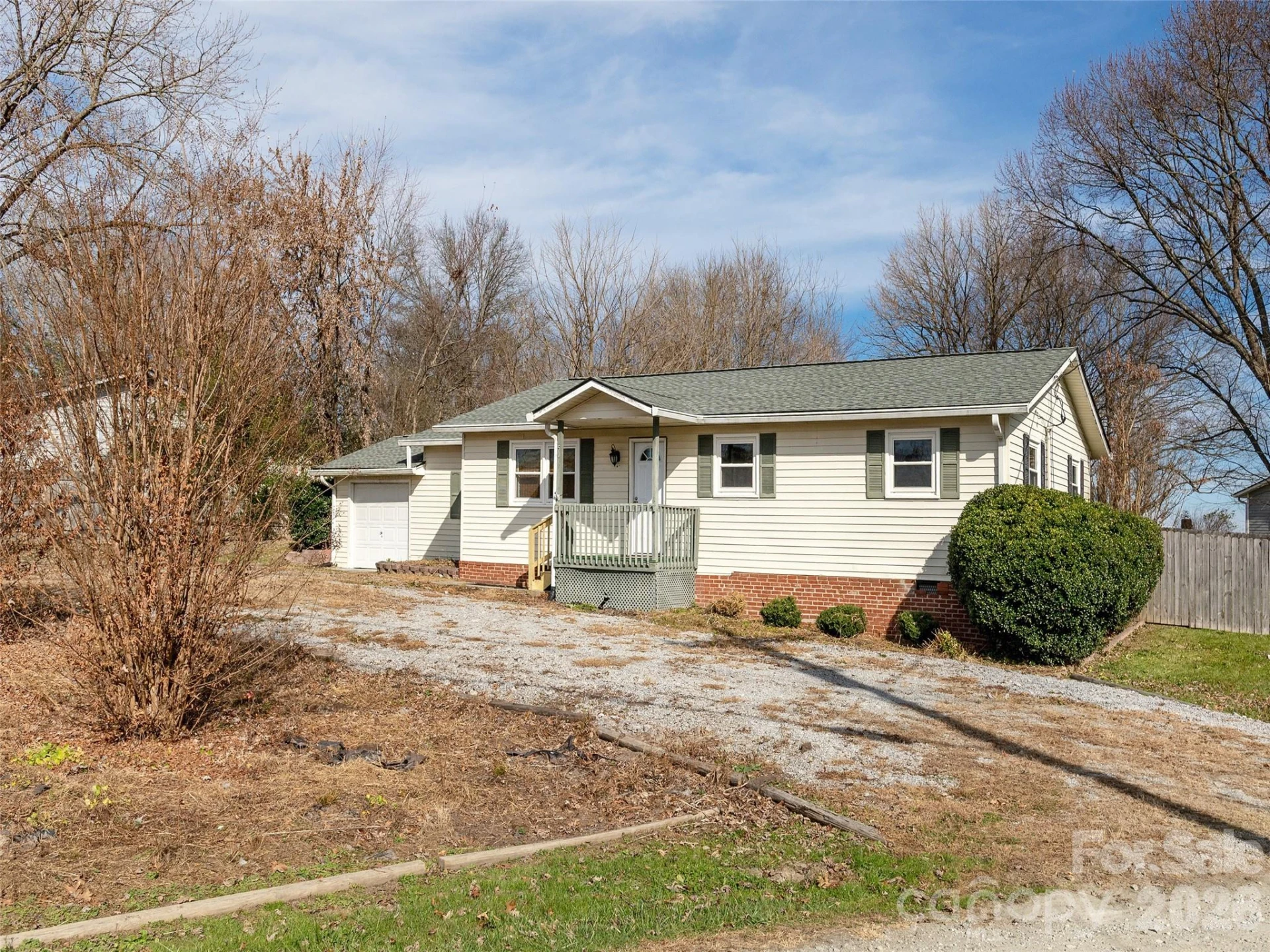 5057 Howard Gap Road